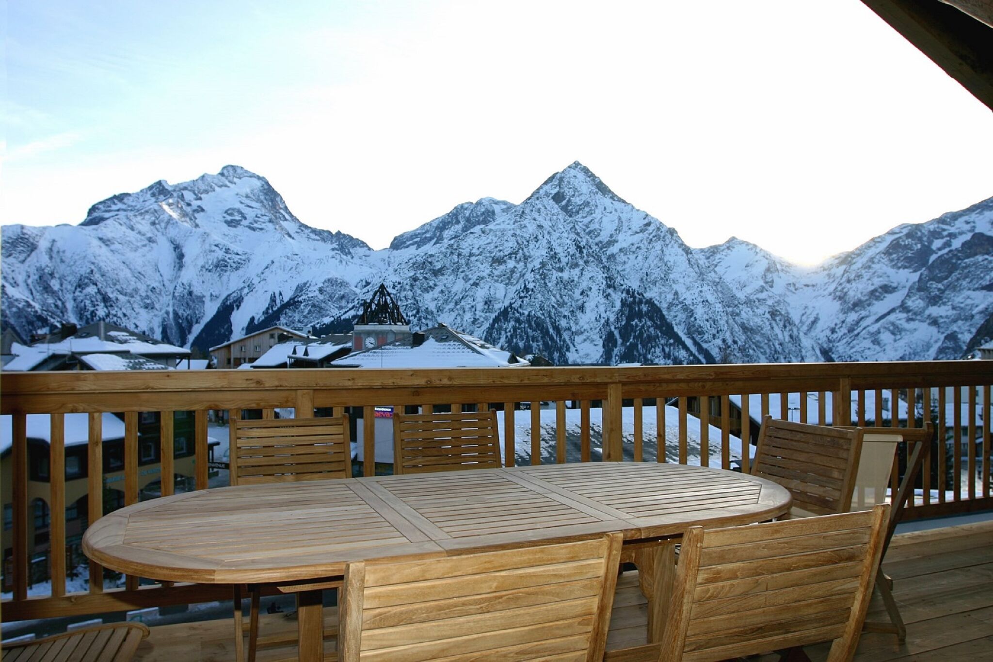 Luxury apartment with balcony in beautiful Les Deux Alpes