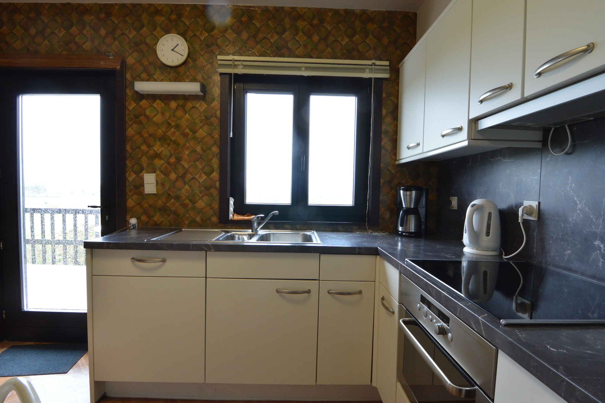 Charming holiday house with sauna, tanning bed, garden, terrace and lovely view