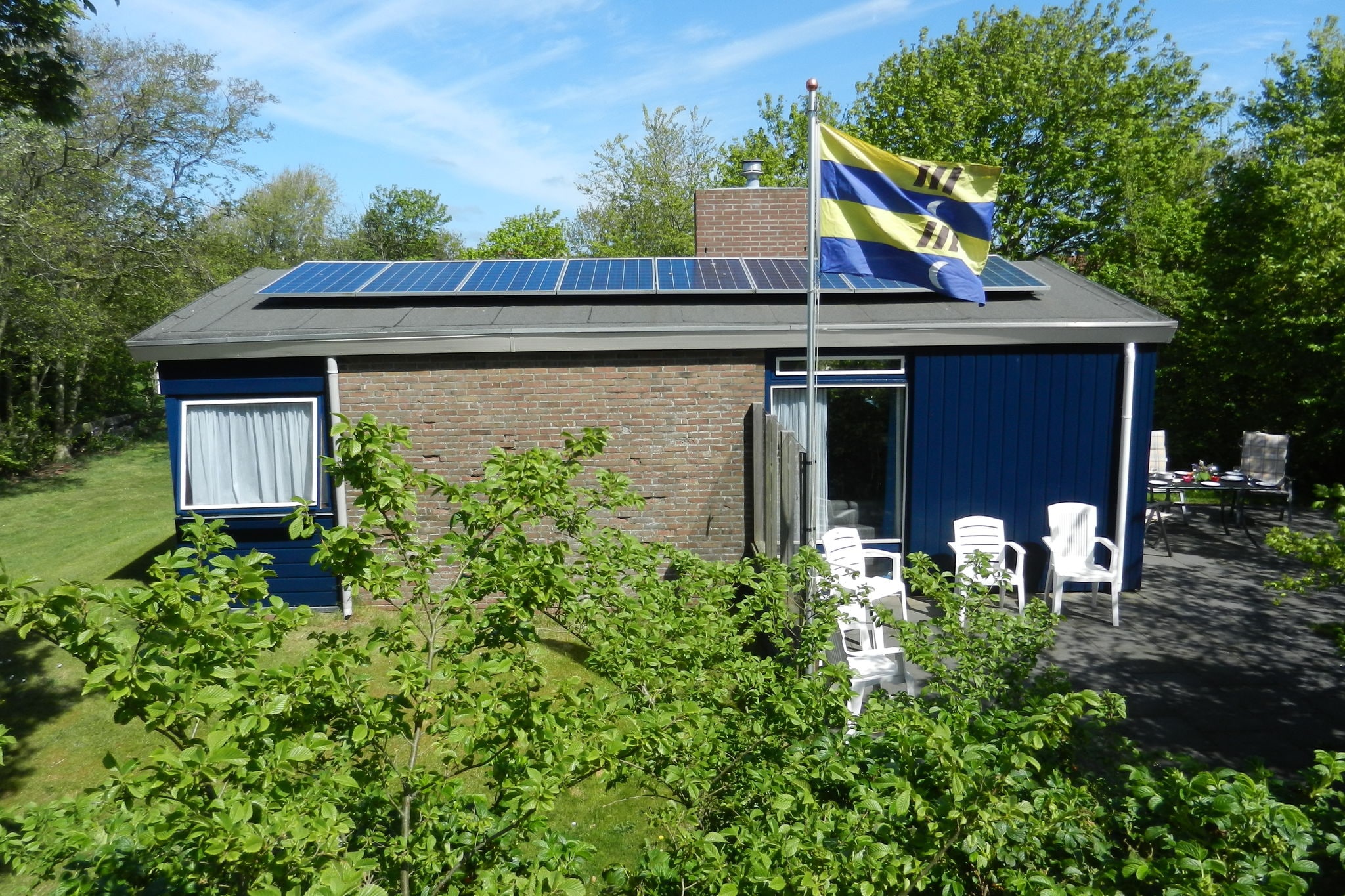 Detached bungalow in Nes on Ameland with spacious terrace