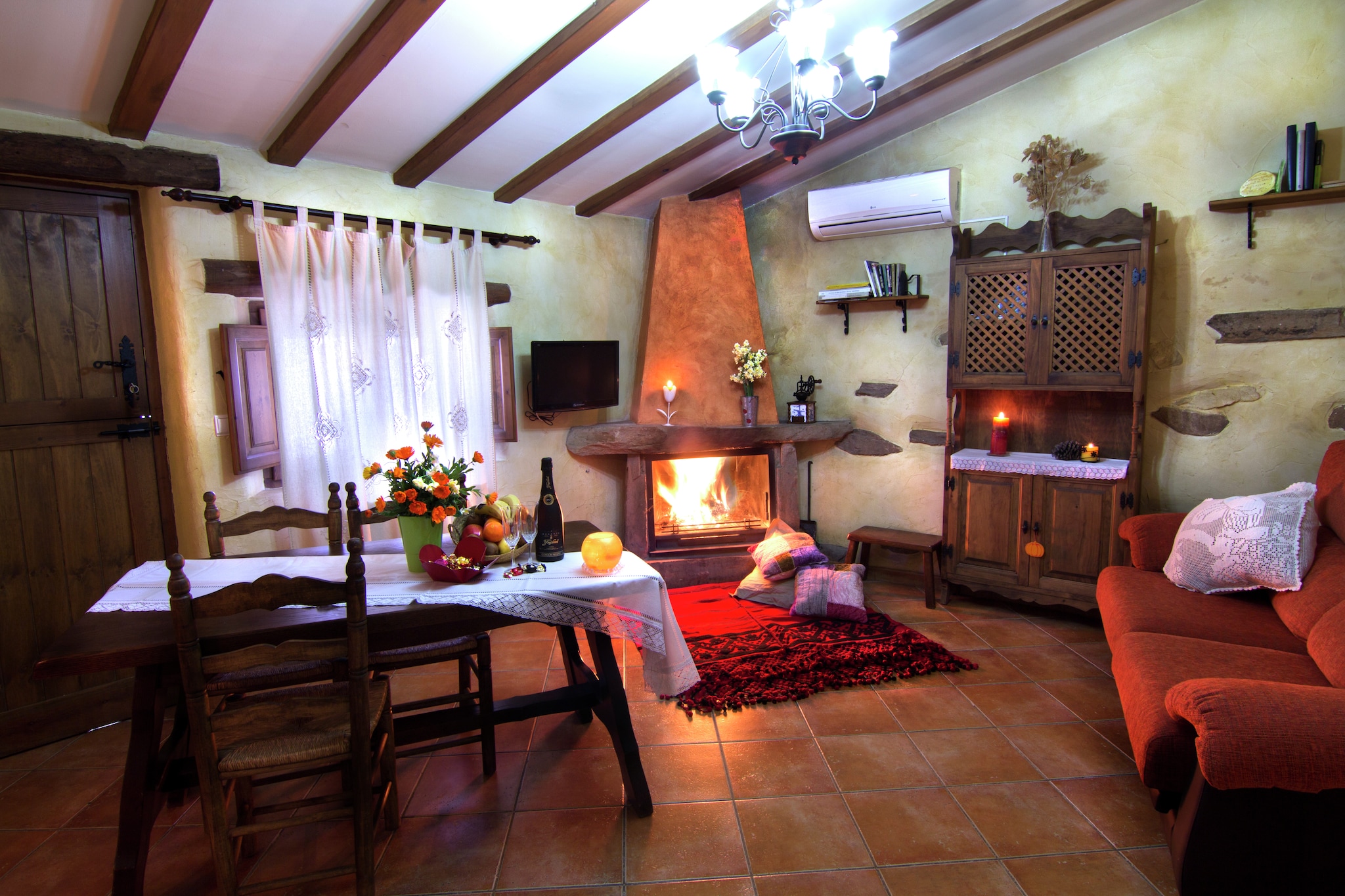 El Jaraiz - Eetkamer