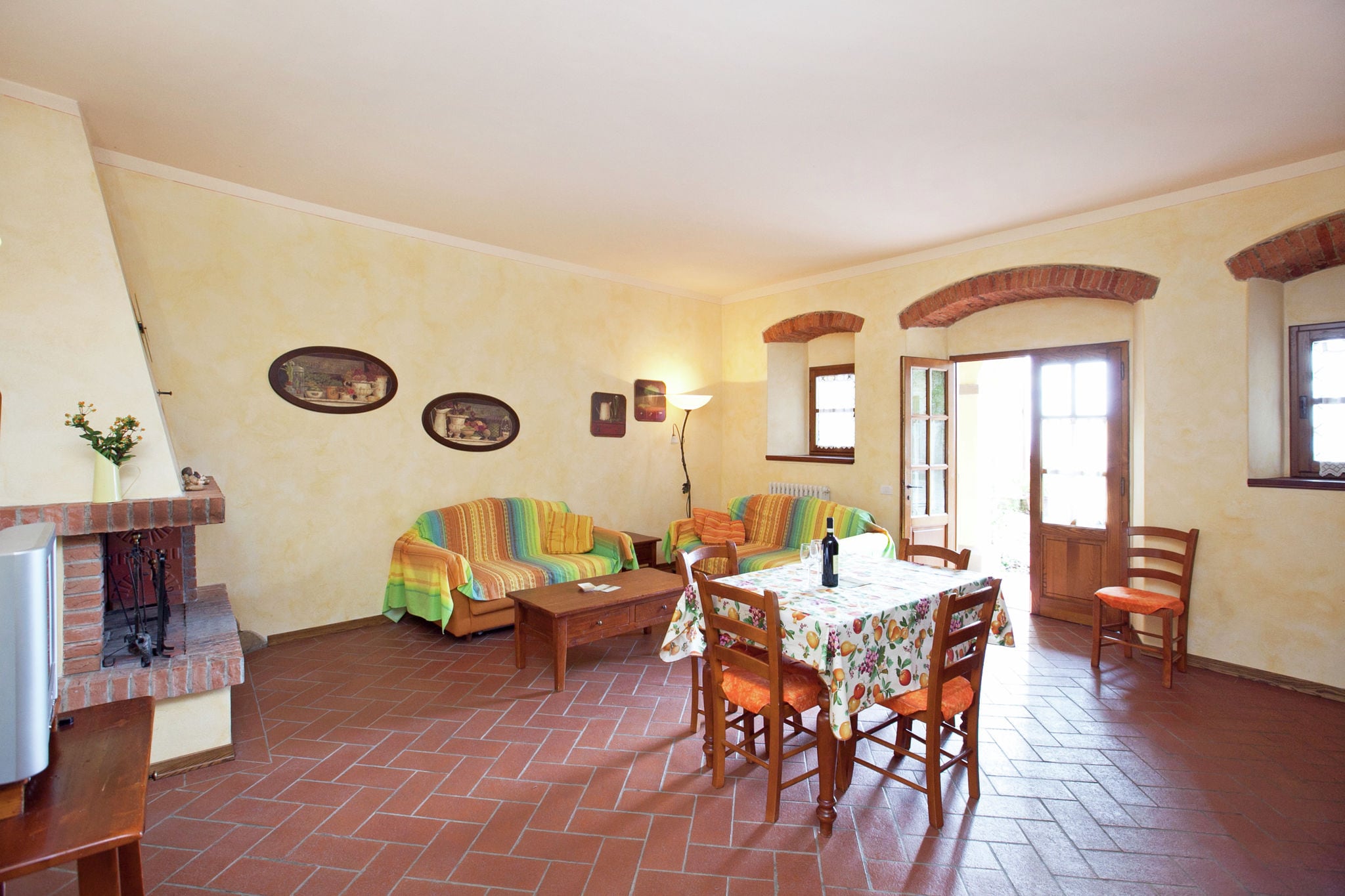 Confortable maison de vacances avec piscine en Toscane