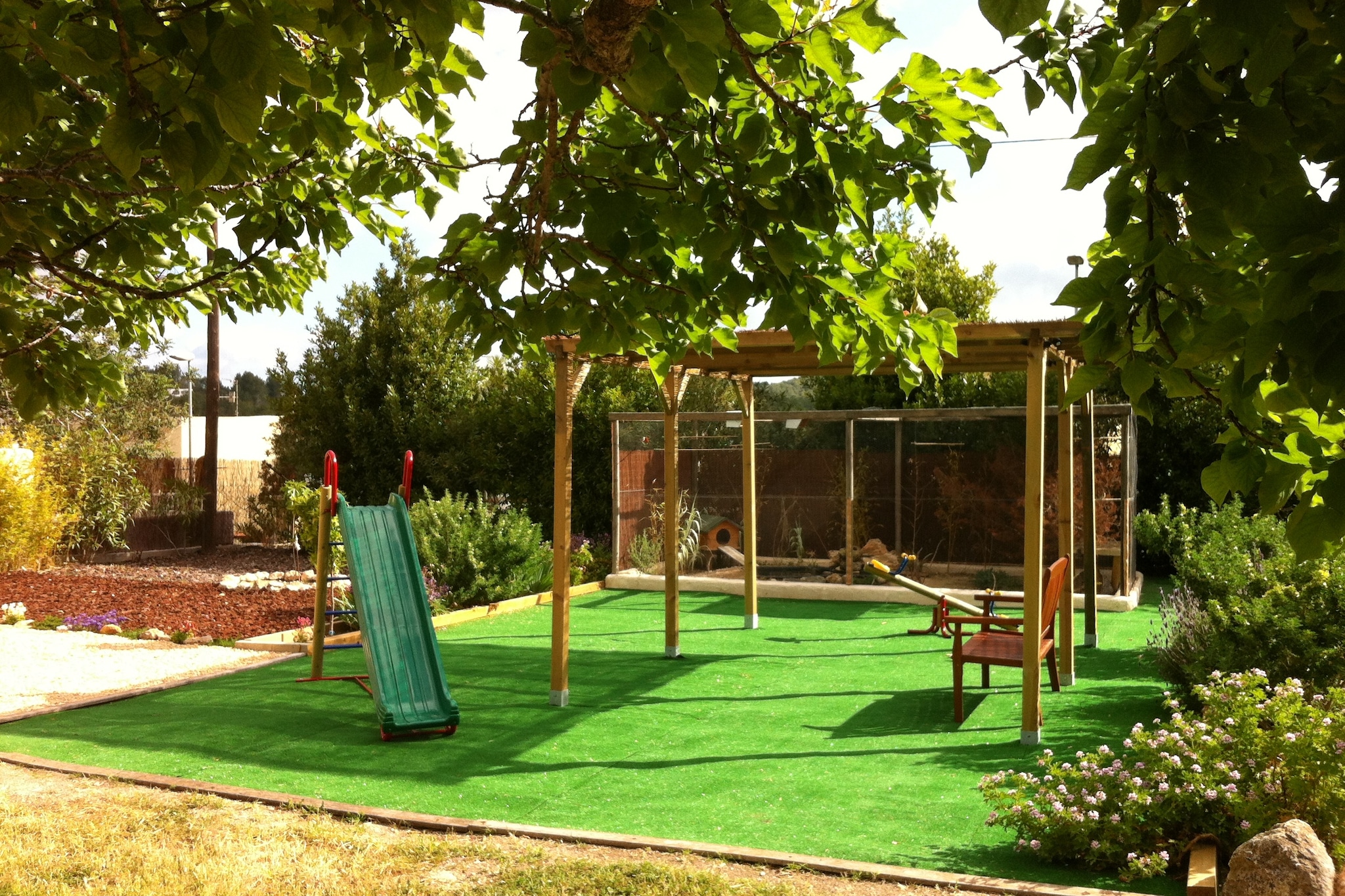 La Vila - Garten Sommer