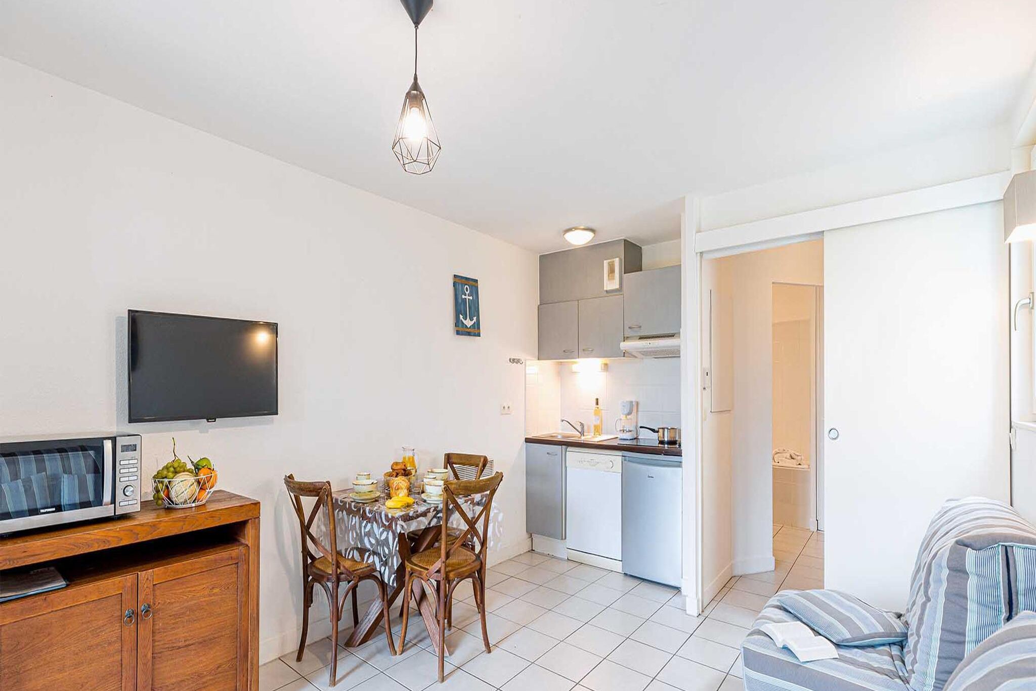 Cozy apartment with dishwasher, near the port of Le Teich