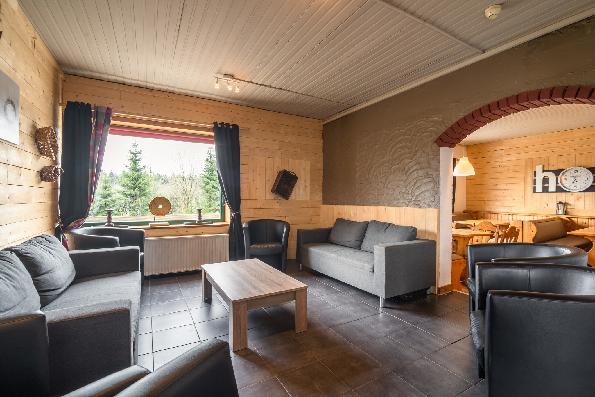 Vakantiehuis Bihain max. 36 personen 2 huisdieren 16 slaapkamers #9