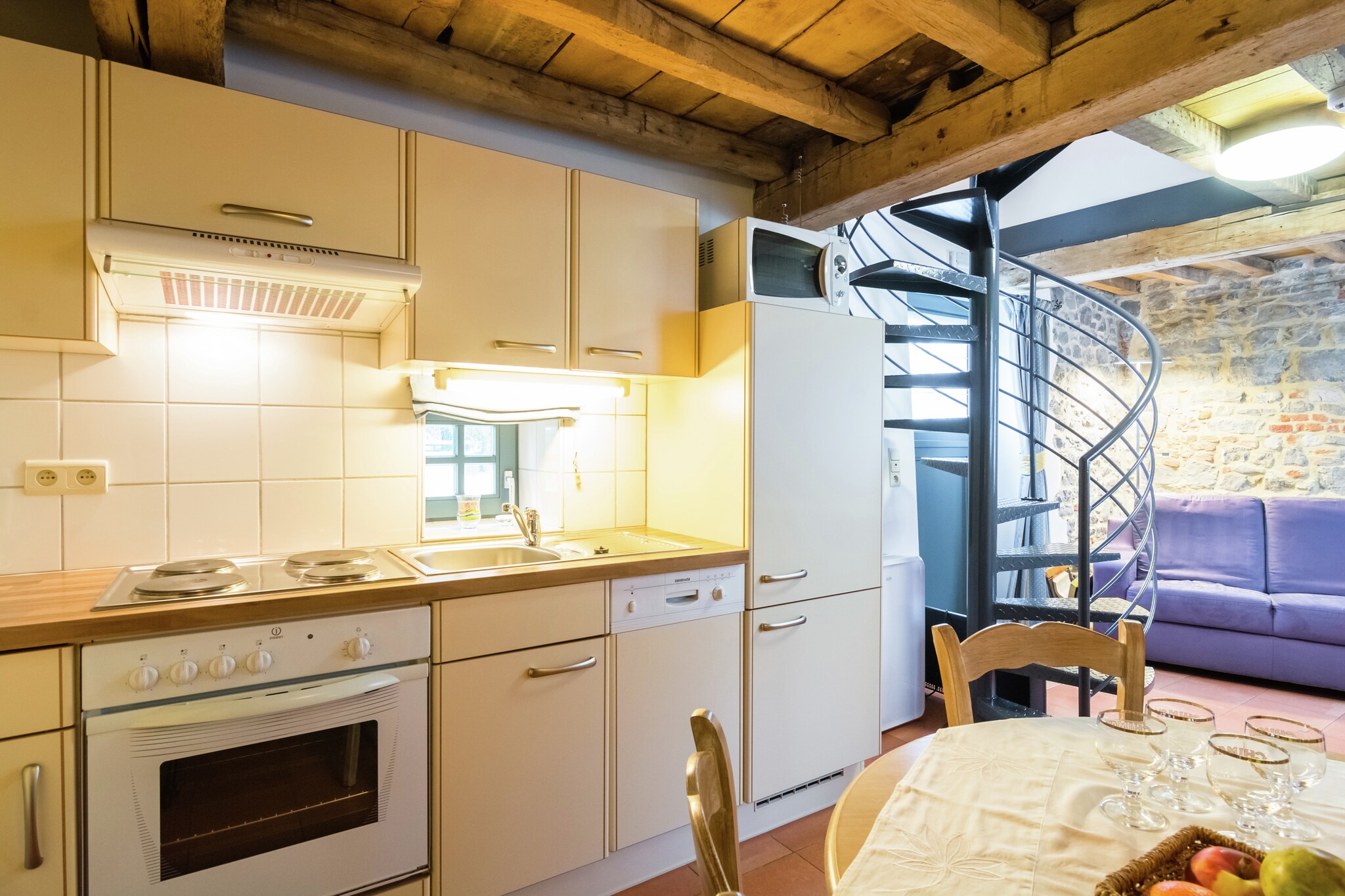 Vakantiehuis Macon max. 4 personen 1 huisdier 2 slaapkamers #2