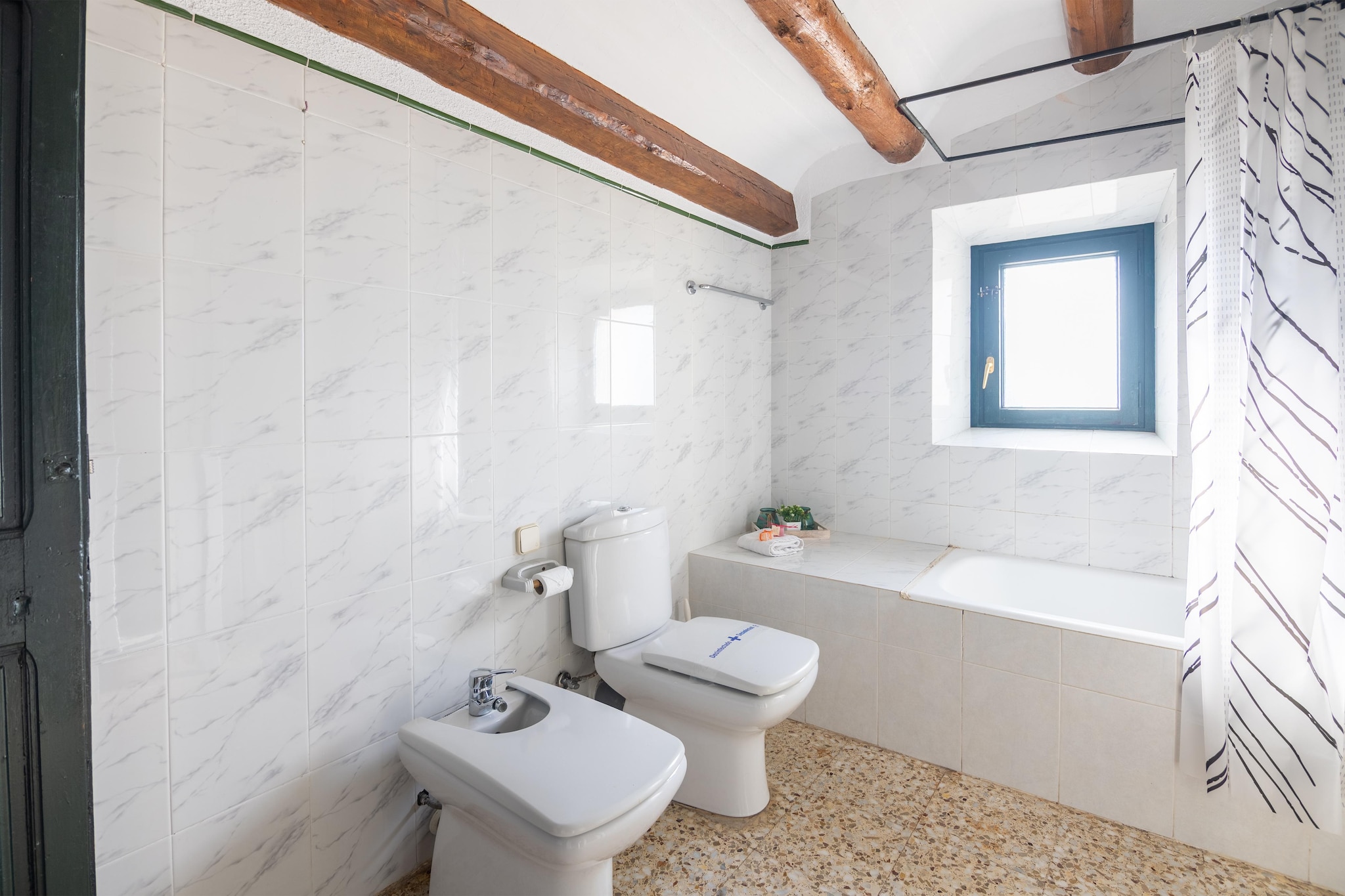 Can Teulera-Badkamer