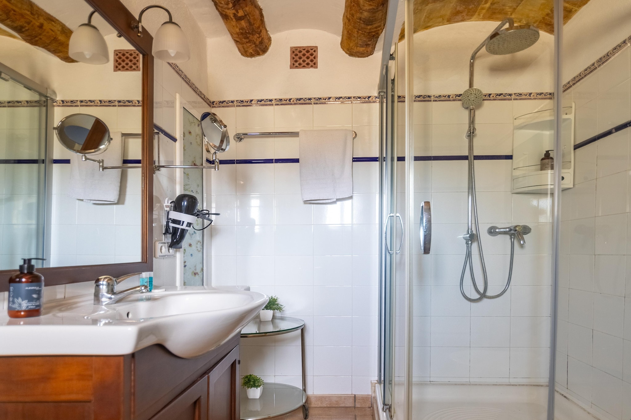 Can Teulera-Badezimmer