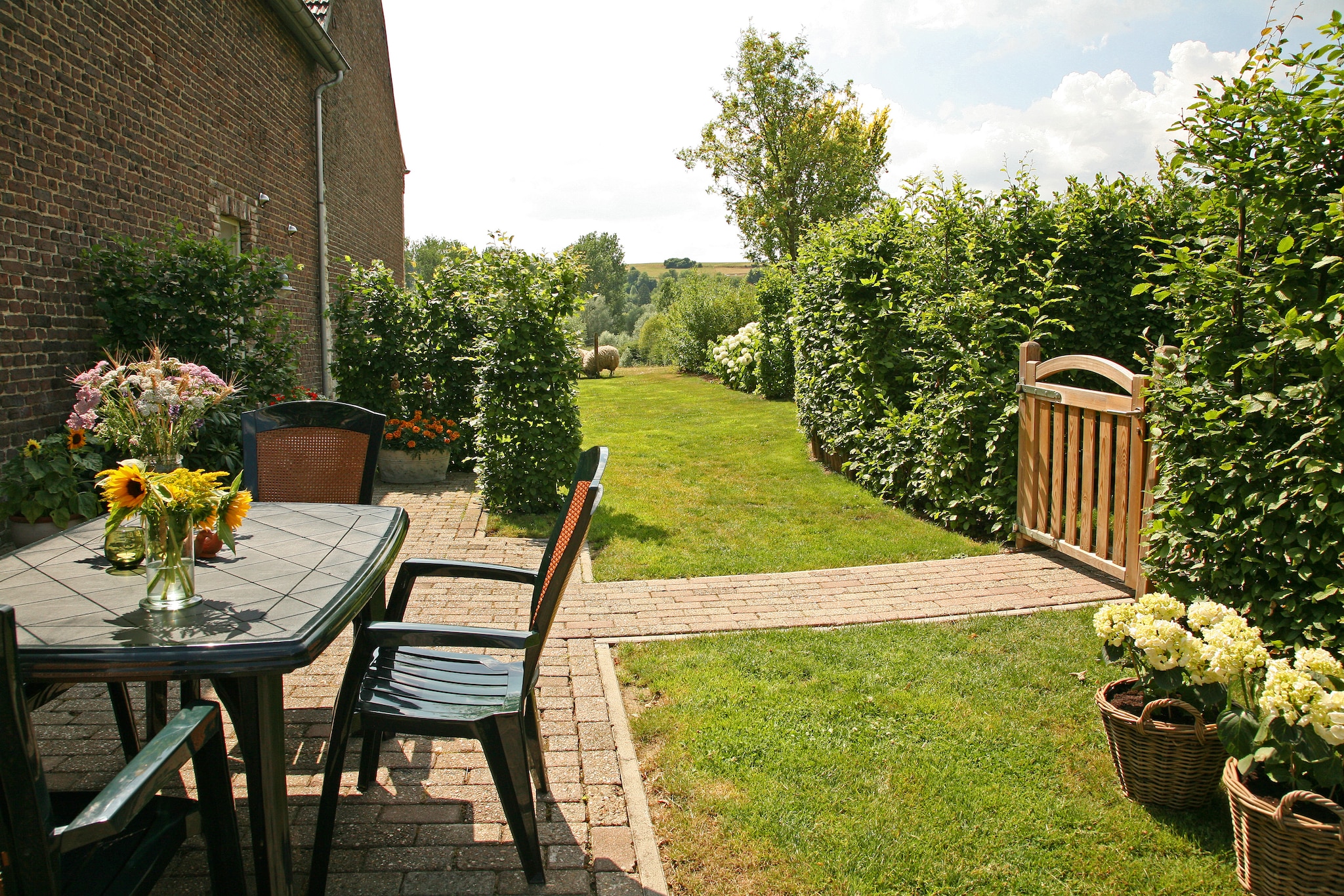 Heller Bauernhof in Gulpen, Niederlande mit Garten