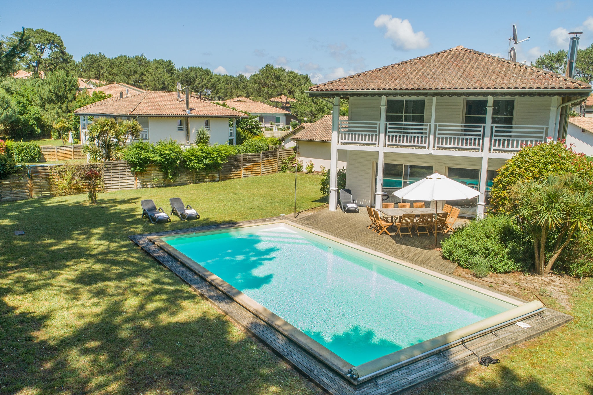 Luxe villa met privé zwembad gelegen op 400 m van het strand