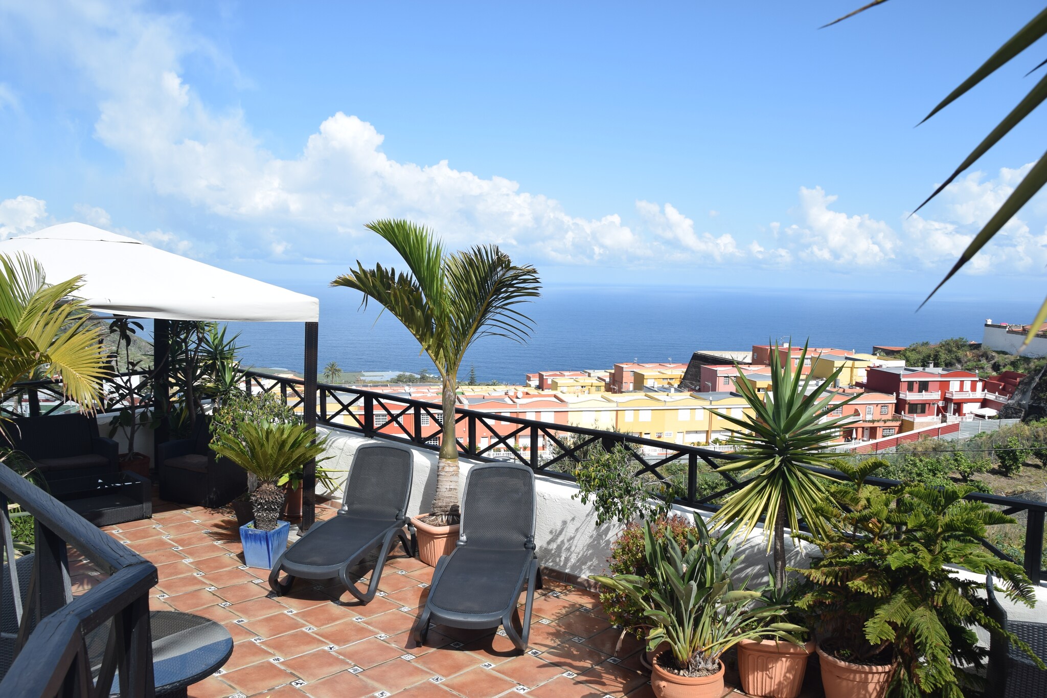 Apartamentos Monasterio de San Antonio 3 - Terrace balcony