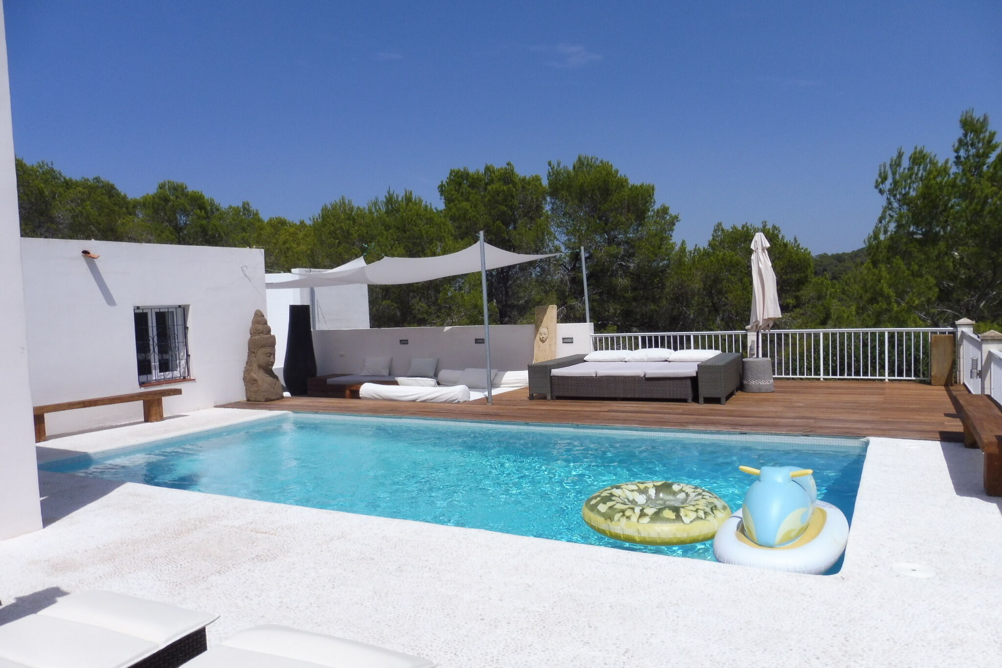 Belle villa avec piscine à Cala Tarida