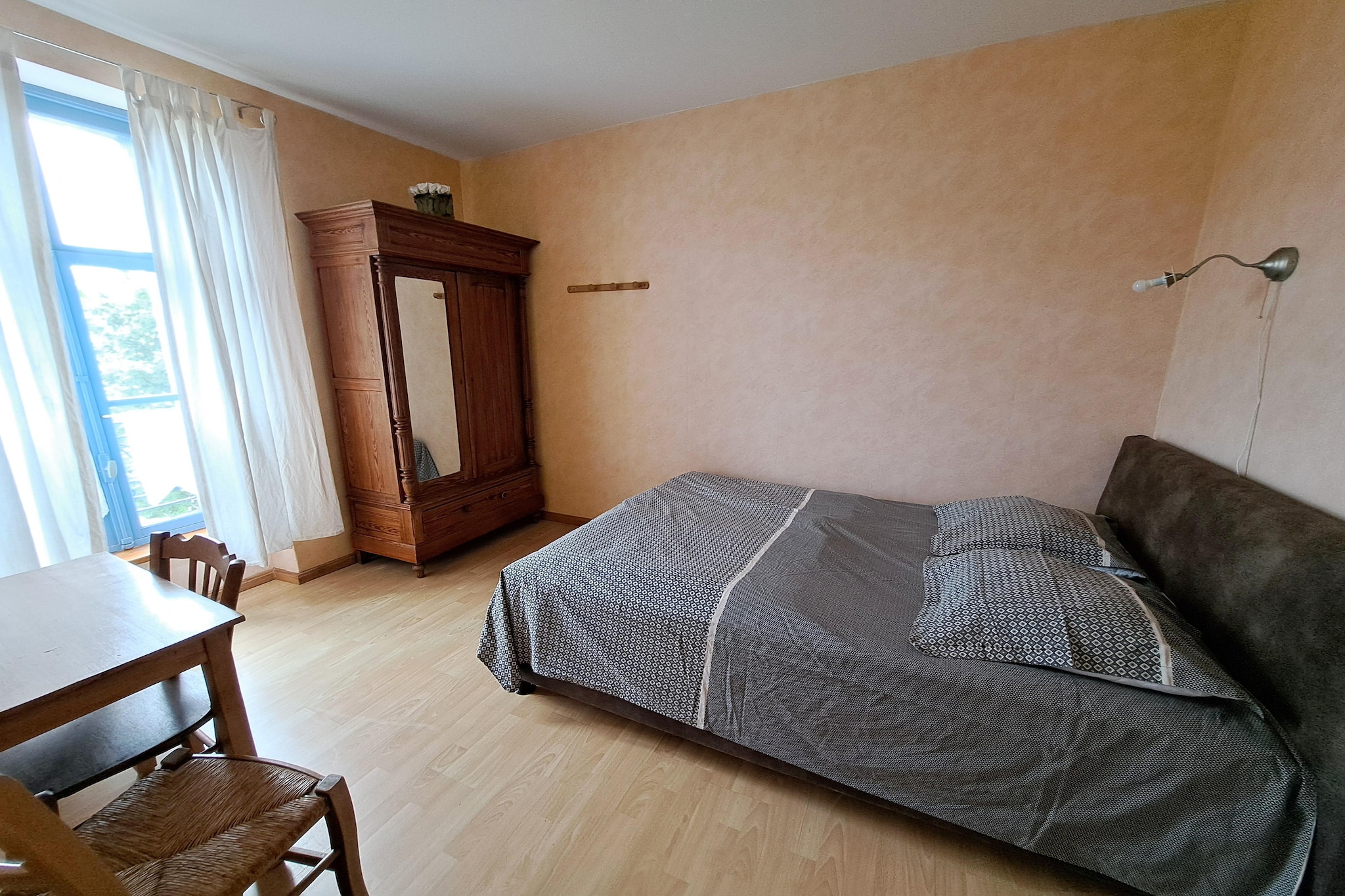 Ancienne Gendarmerie appartment C-Slaapkamer
