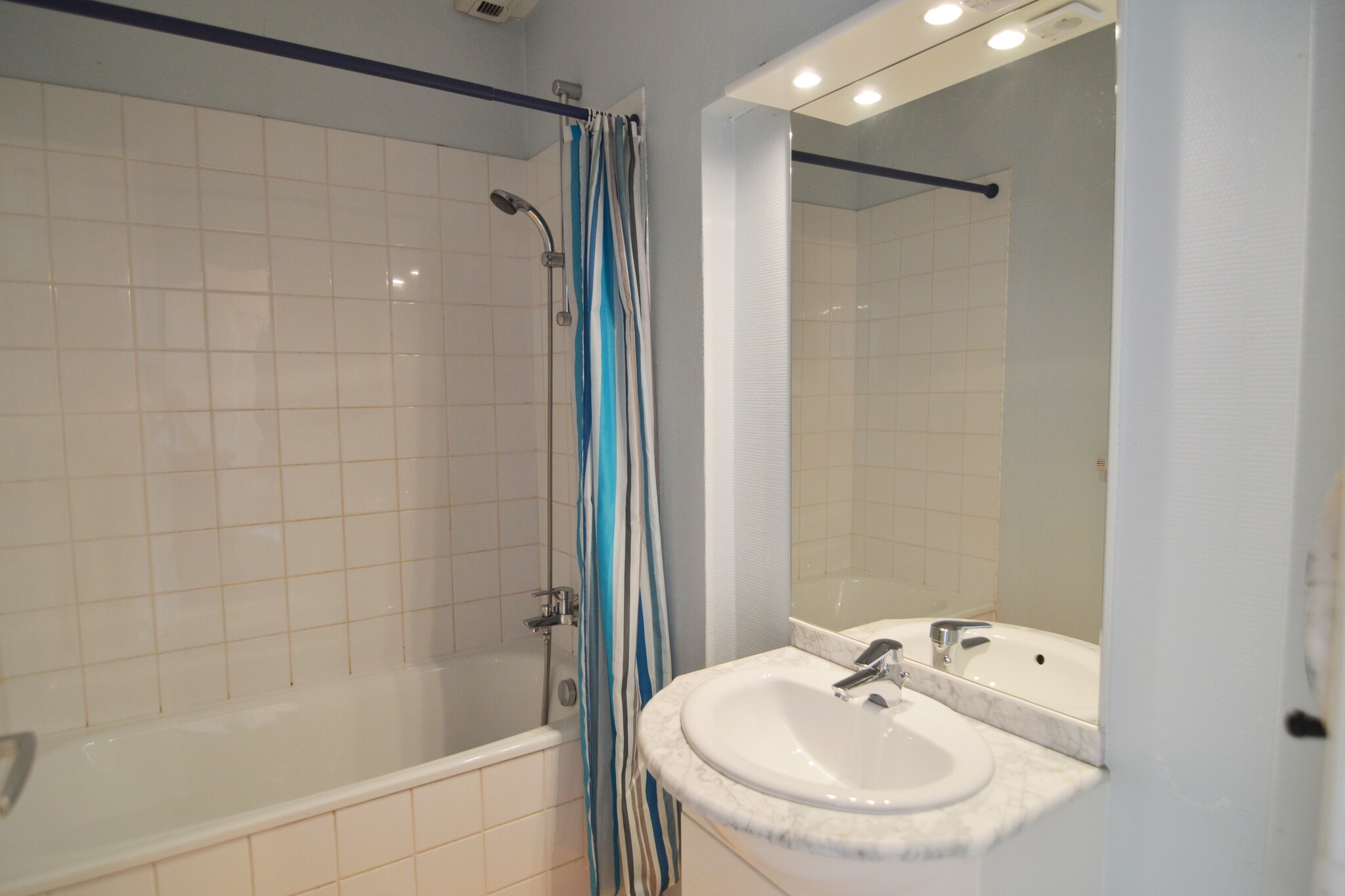 Vakantiehuis Verlaine sur Ourthe max. 20 personen 3 huisdieren 7 slaapkamers #22