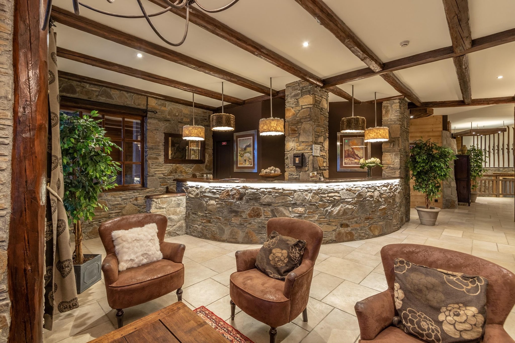 Chalet Altitude Val 2400 4-Empfangshalle