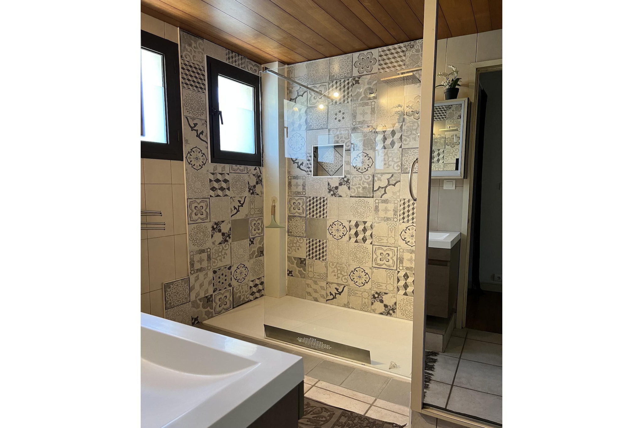 Beauregard - Bathroom