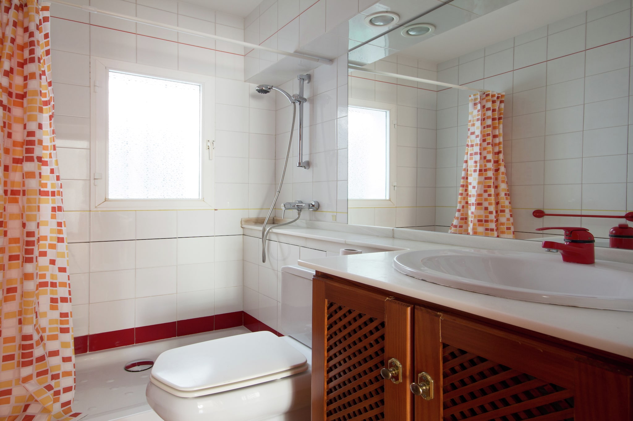Casa Estoril-Bathroom