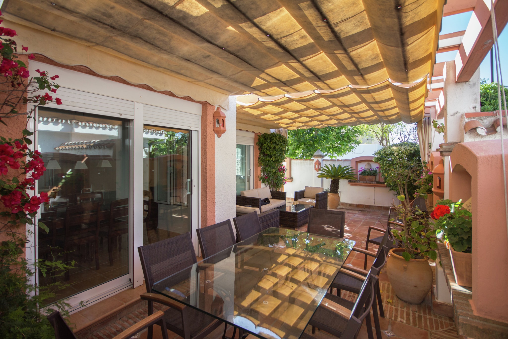 Casa Estoril-Terrace balcony