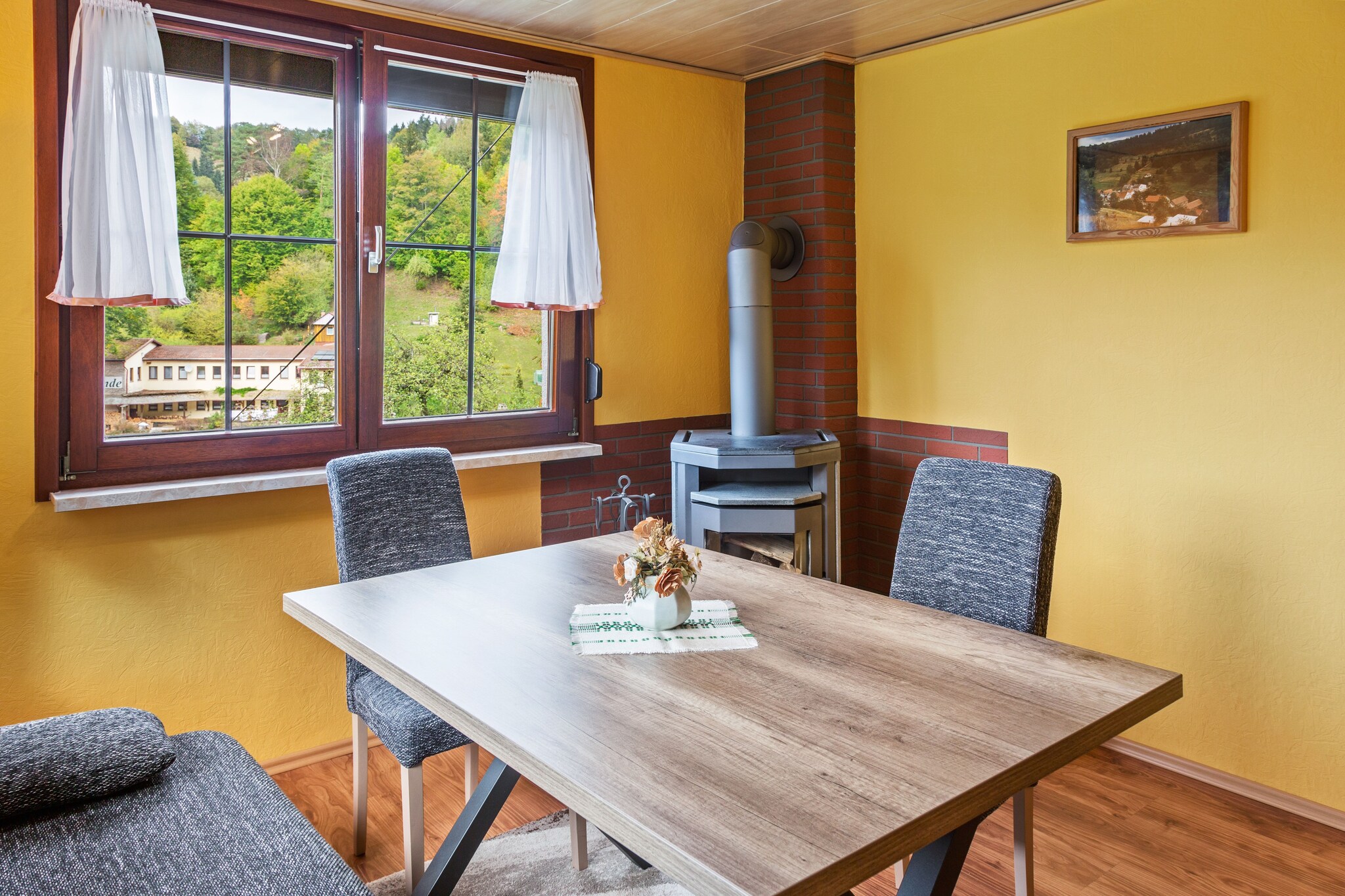 Quiet Home Near Vessertal