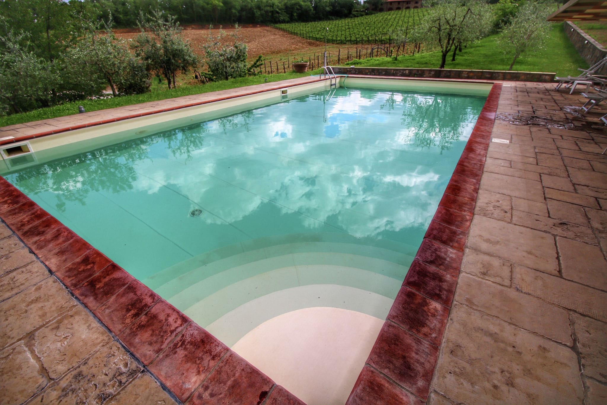 Ferme luxuriante à Bucine avec piscine