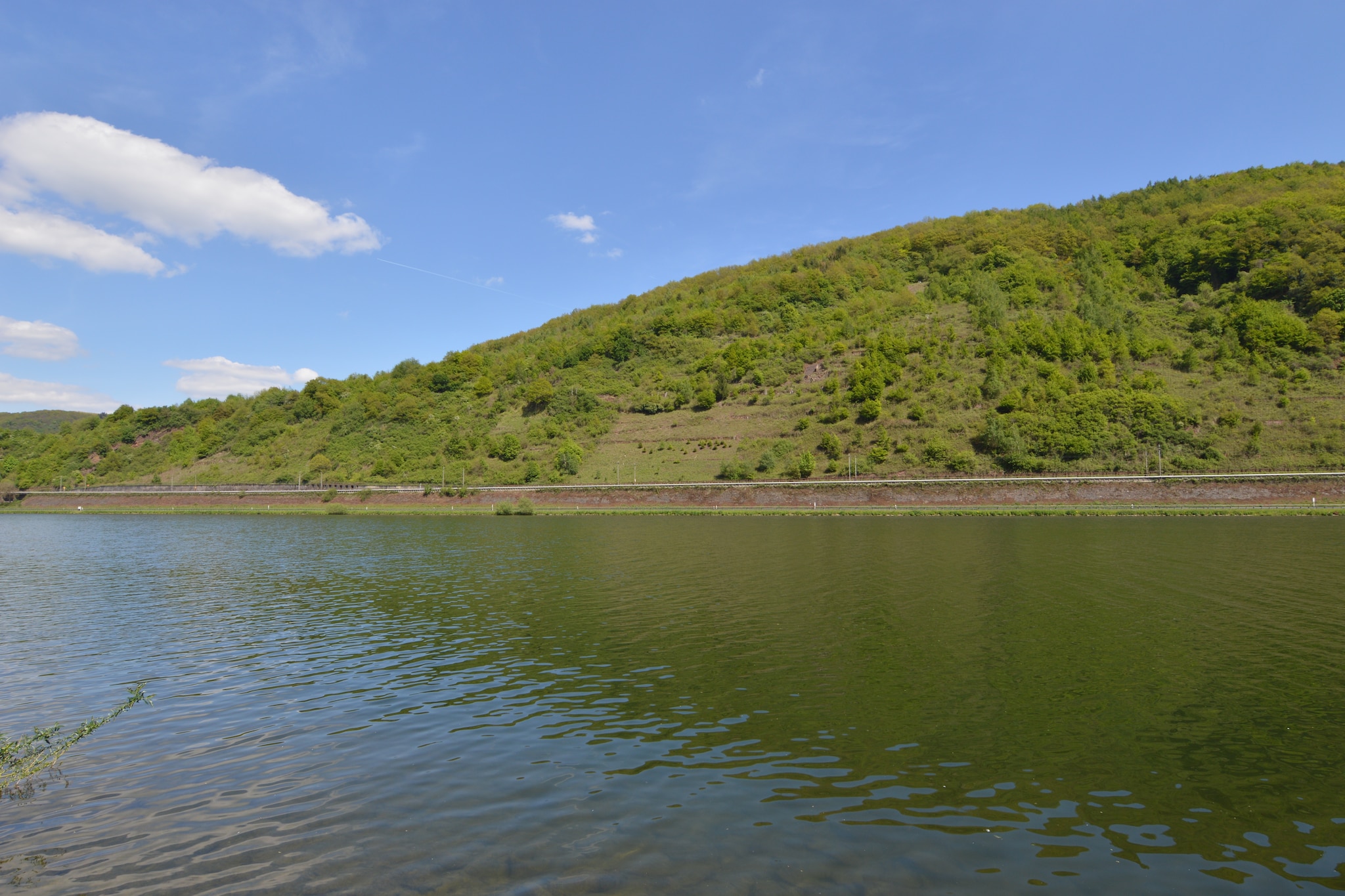 Weingut Kirch-Gebieden zomer 1km