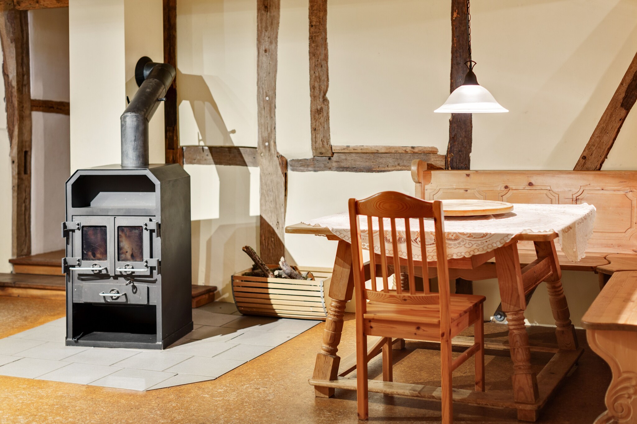 Ground floor: (hallway, open kitchen(electric kettle, toaster, cooker, coffee machine, oven, dishwasher, fridge-freezer), Living/bed room(double sofa bed(80 x 200 cm), double sofa bed(80 x 200 cm), TV, DVD player, CD player, stereo unit, garden doors, play equipment, children\'s bed, high chair), bathroom(shower, washbasin, toilet))\n\nOn the 1st floor: (Living room(single sofa bed(80 x 200 cm), single sofa bed(80 x 200 cm), DVD player, CD player, stereo unit), dining room(dining table, fireplace), open kitchen(hob, electric kettle, toaster, coffee machine, oven, fridge-freezer), bedroom(single bed(90 x 220 cm), single bed(90 x 220 cm)), bedroom(double sofa bed(160 x 200 cm)), Children\'s bedroom(single sofa bed(120 x 200 cm), single loft bed(90 x 200 cm), single loft bed(90 x 200 cm), bunk bed, play equipment, children\'s bed, high chair), bathroom(hip bath, shower, washbasin, toilet, urinal))\n\nstables, washing machine, heating(central), courtyard, garden, garden furniture, parking, play equipment, table football