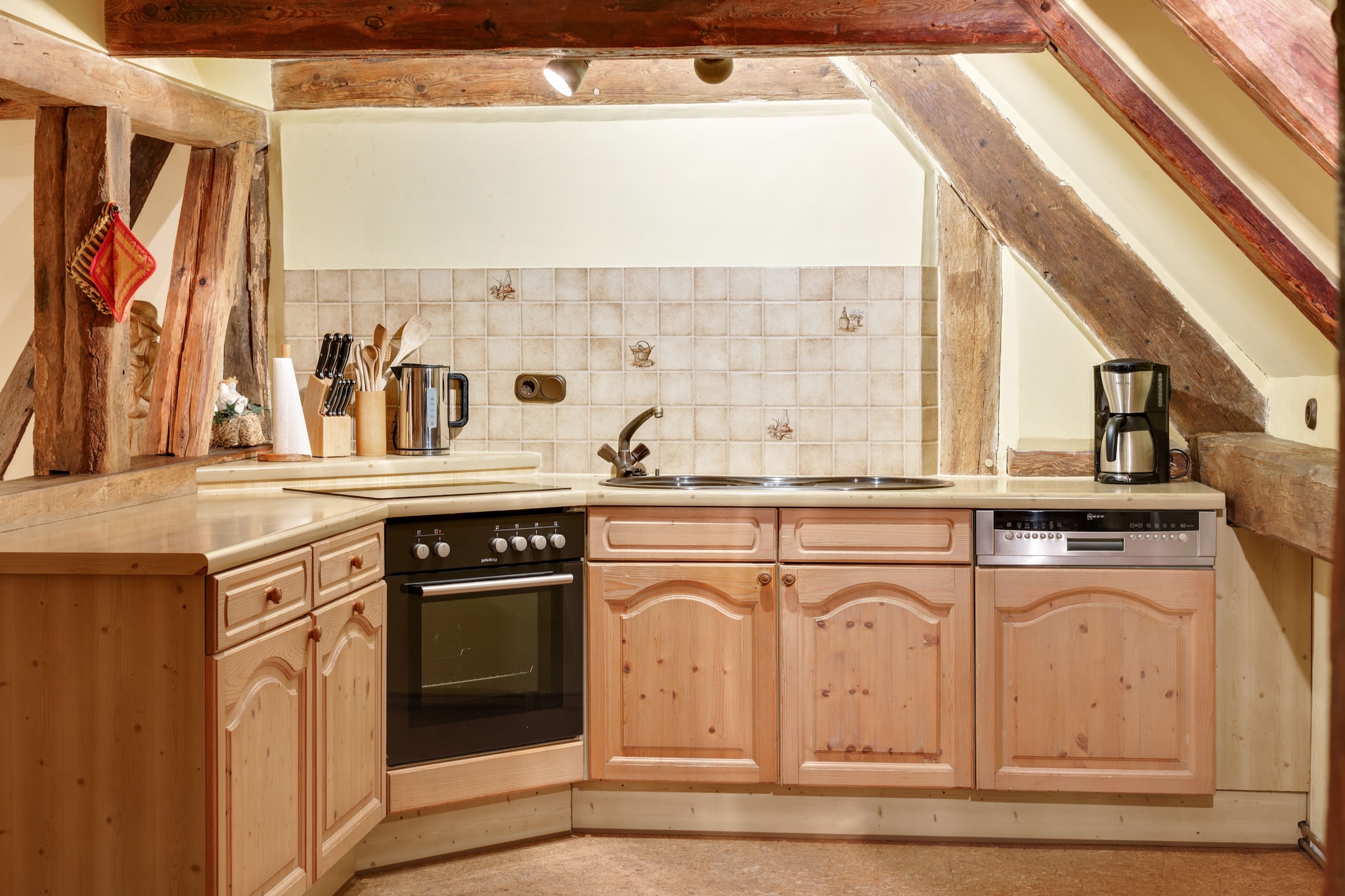 Spacious Retreat with Garden