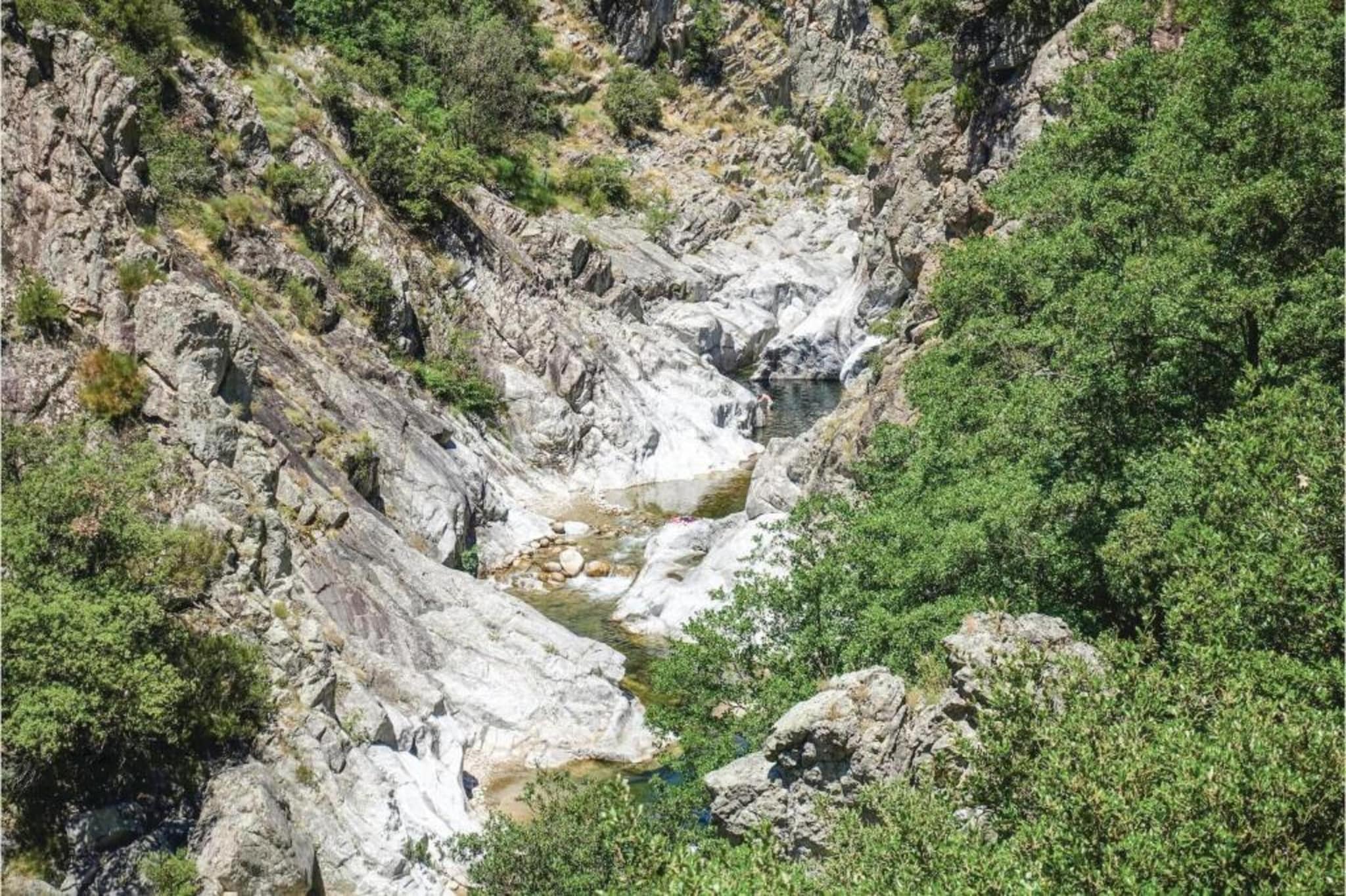 Courry Hideaway met privézwembad-Gebieden zomer 5km