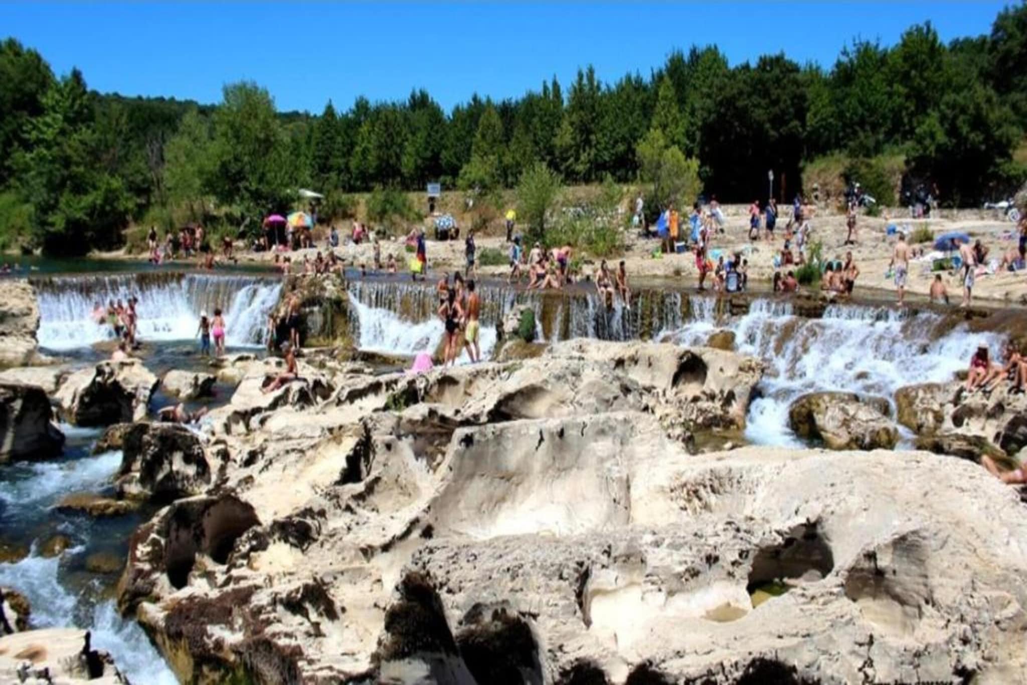 Courry Hideaway met privézwembad-Gebieden zomer 5km
