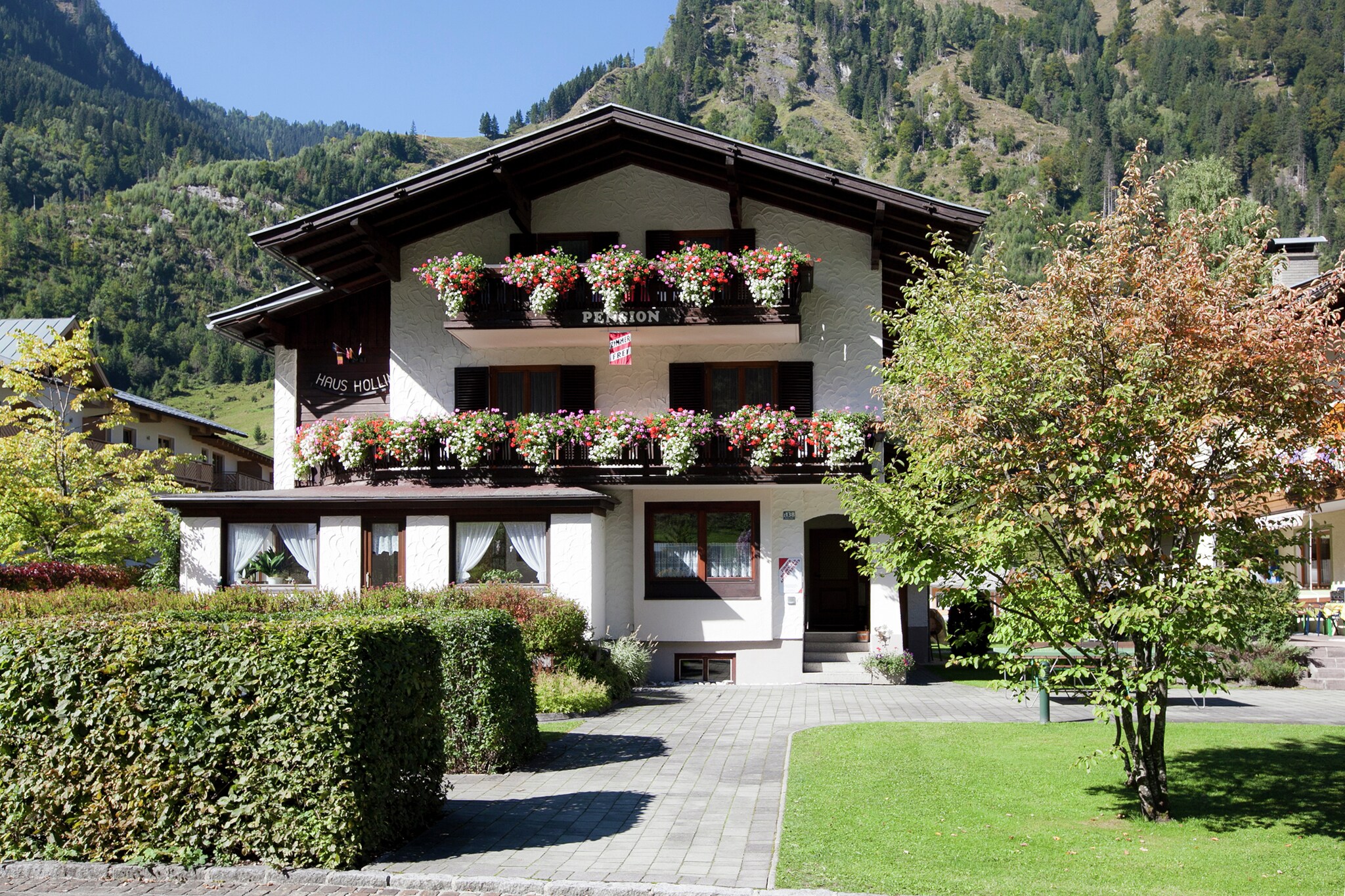 Chalet in Fusch near Ski Lift and Lake