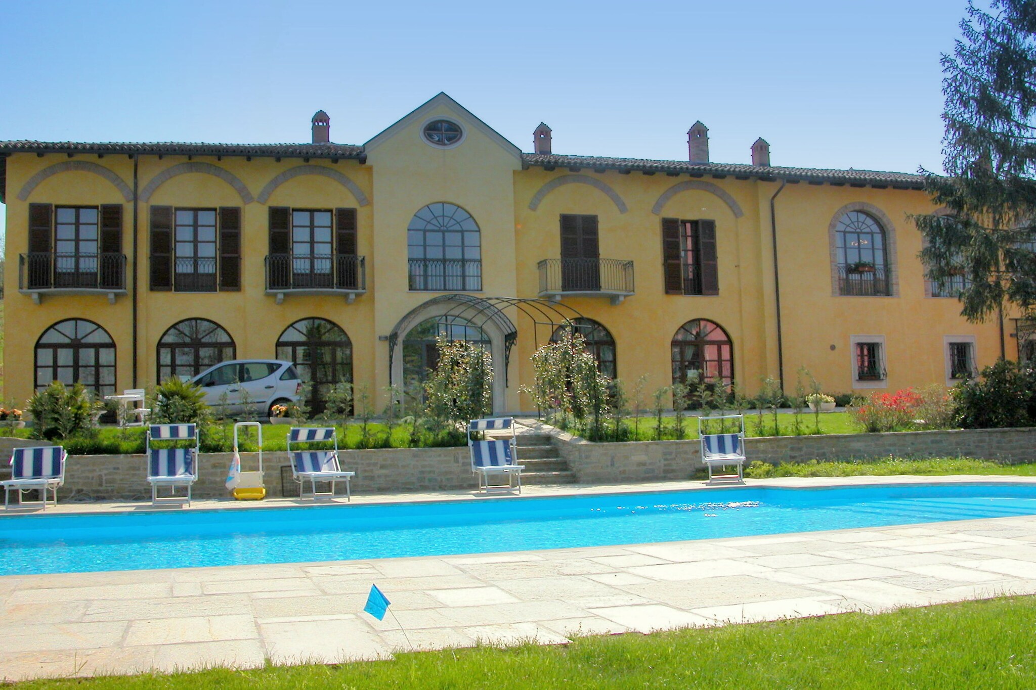 Nizza Bilo Ventuno Ventidue