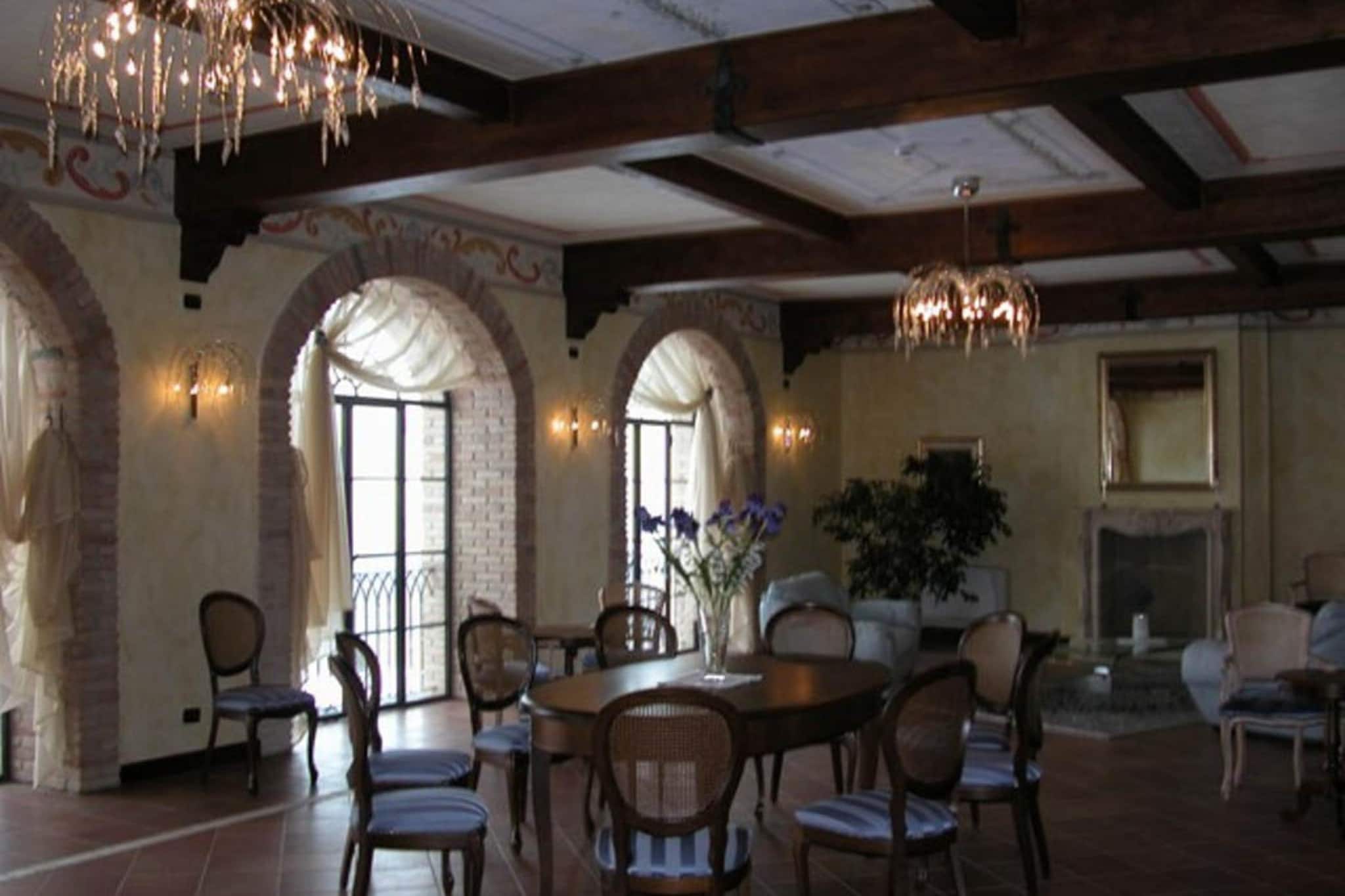 Nizza Bilo Ventuno Ventidue-Salle à manger