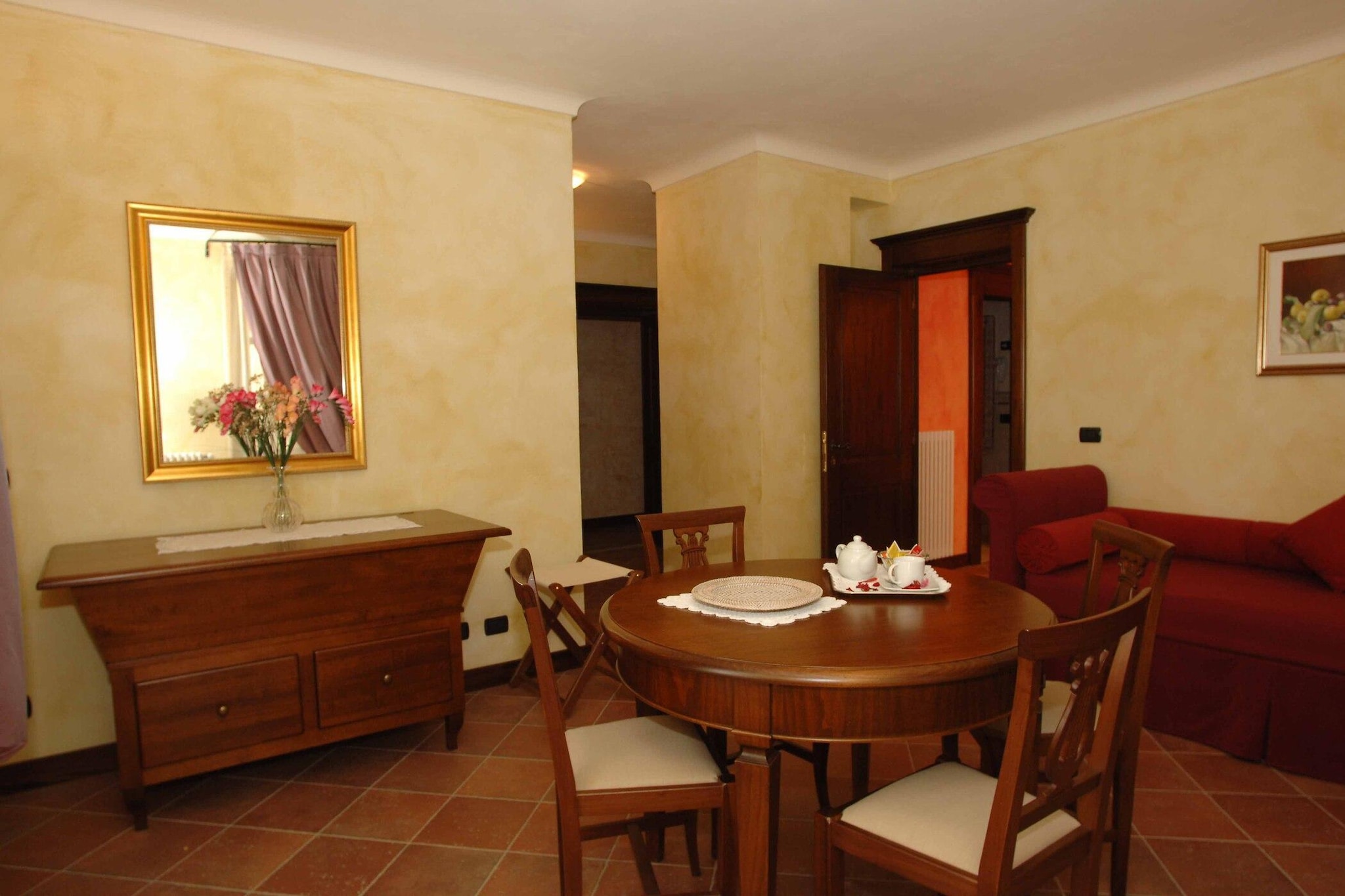 Nizza Bilo Ventuno Ventidue-Salle à manger