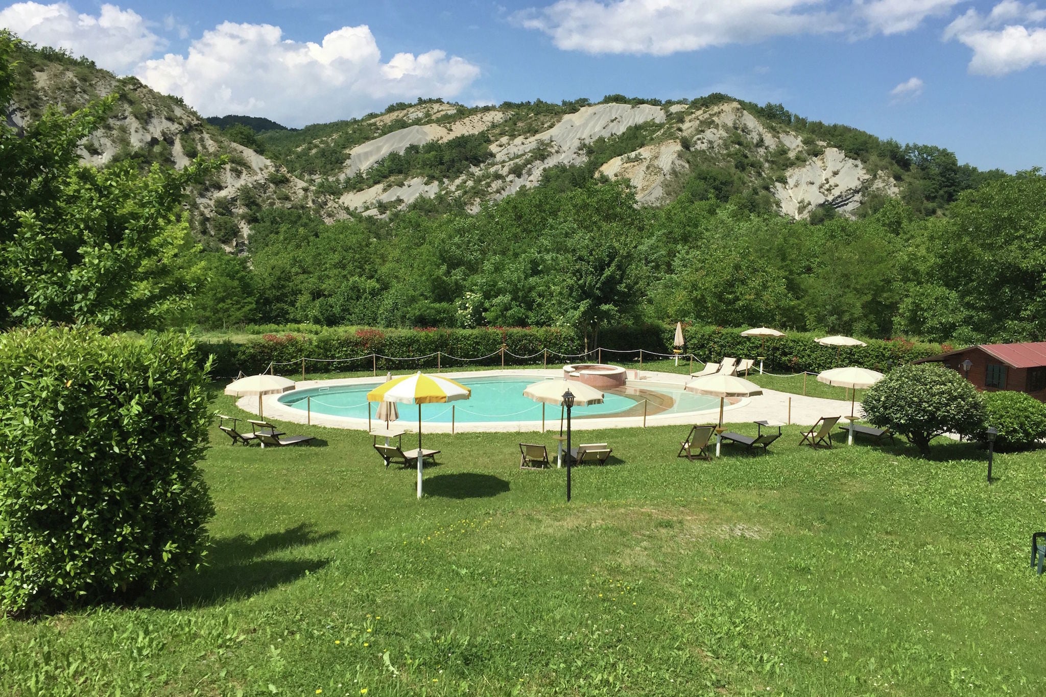 Idyllisches Landhaus mit Pool in Apecchio