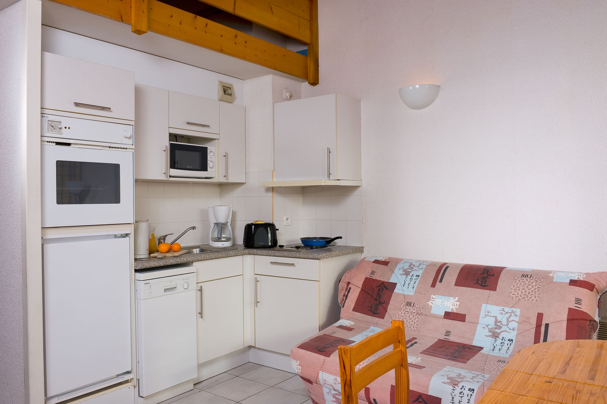 Nice apartment with a dishwasher, at 600 m. from the beach