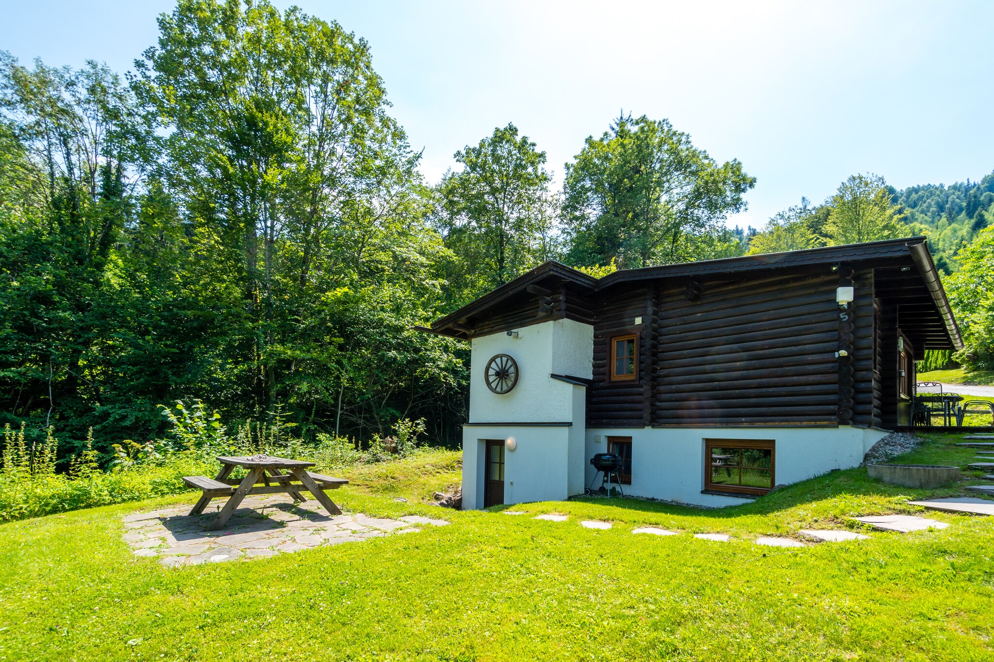 Enjoy peace and nature in the lovely chalet in a fantastic spot in the middle of the mountains! This wooden chalet in Wörgl-Boden is near the ski area and offers a peaceful stay for a group of 10 people or families. It has 4 bedrooms, private terrace and barbecue for a relaxed vacation experience.
The forest at 100 m has abundant wildlife to enjoy. There is cross country at 6 km. On hot days you can refresh with a swim from the public swimming pool at 6 km. The restaurants are at 2 km and supermarket at 4 km. You can take the ski bus 1 km away, ski lift is available at 3 km.
Let the morning sun rays brighten you in the furnished garden with friendly deers visiting in between. You can enjoy the coffee and relax with the view of the mountains from the terrace. The house is renovated with plenty of wood and has central heating for cosy ambience. Relax in the living room during the evening or enjoy a barbecue outdoors. The bathroom has a floor heating for comfort. HIgh chair and parking space for 2 is also provided.
Check-in between 3 - 6 PM and check-out between 8 - 9 AM.