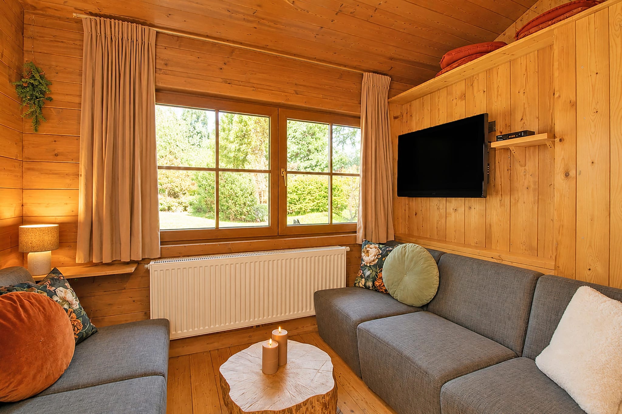 Chalet im Brixental - Woonkamer