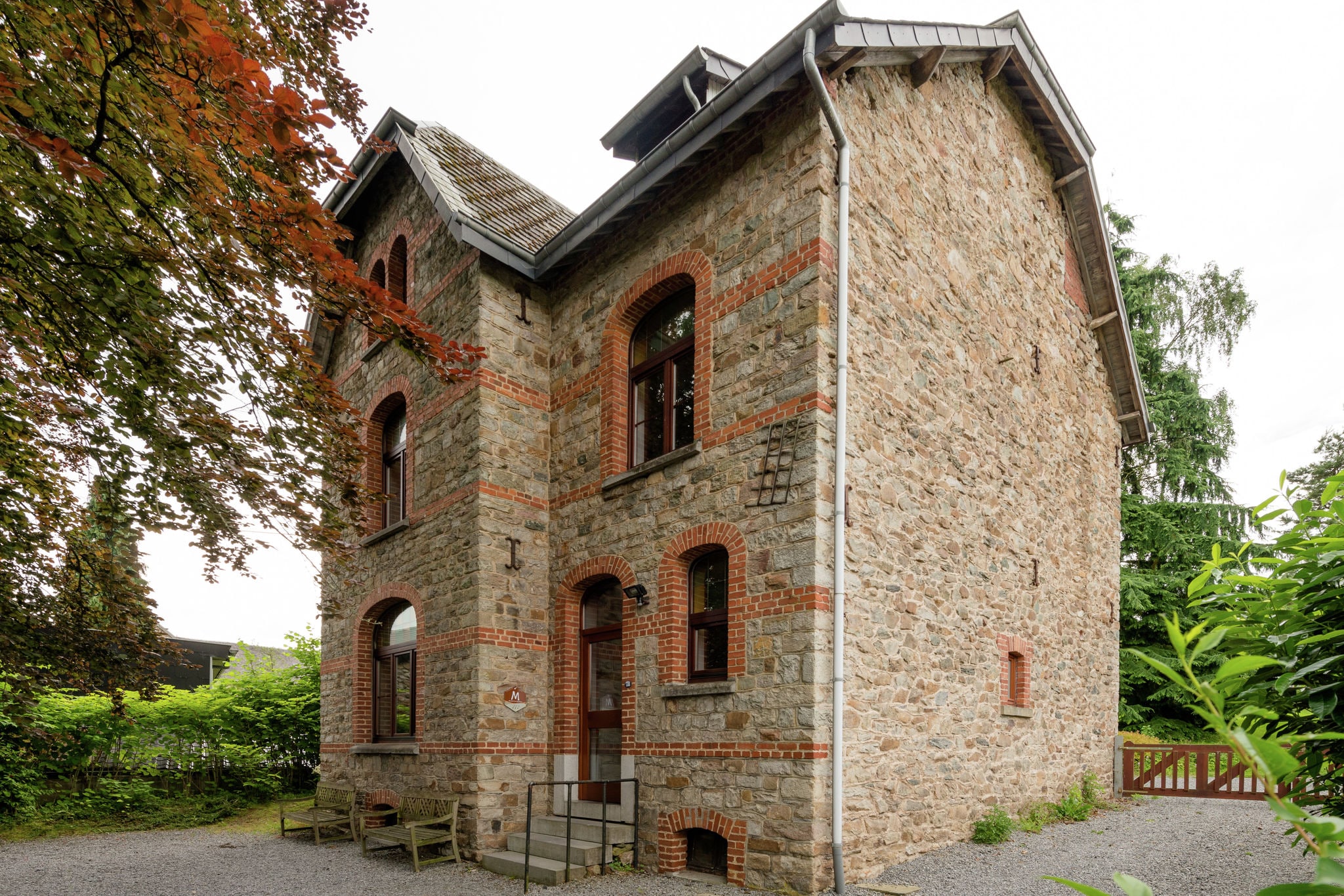 Schitterend gerenoveerd herenhuis met tuin en terras, bij Vielsalm