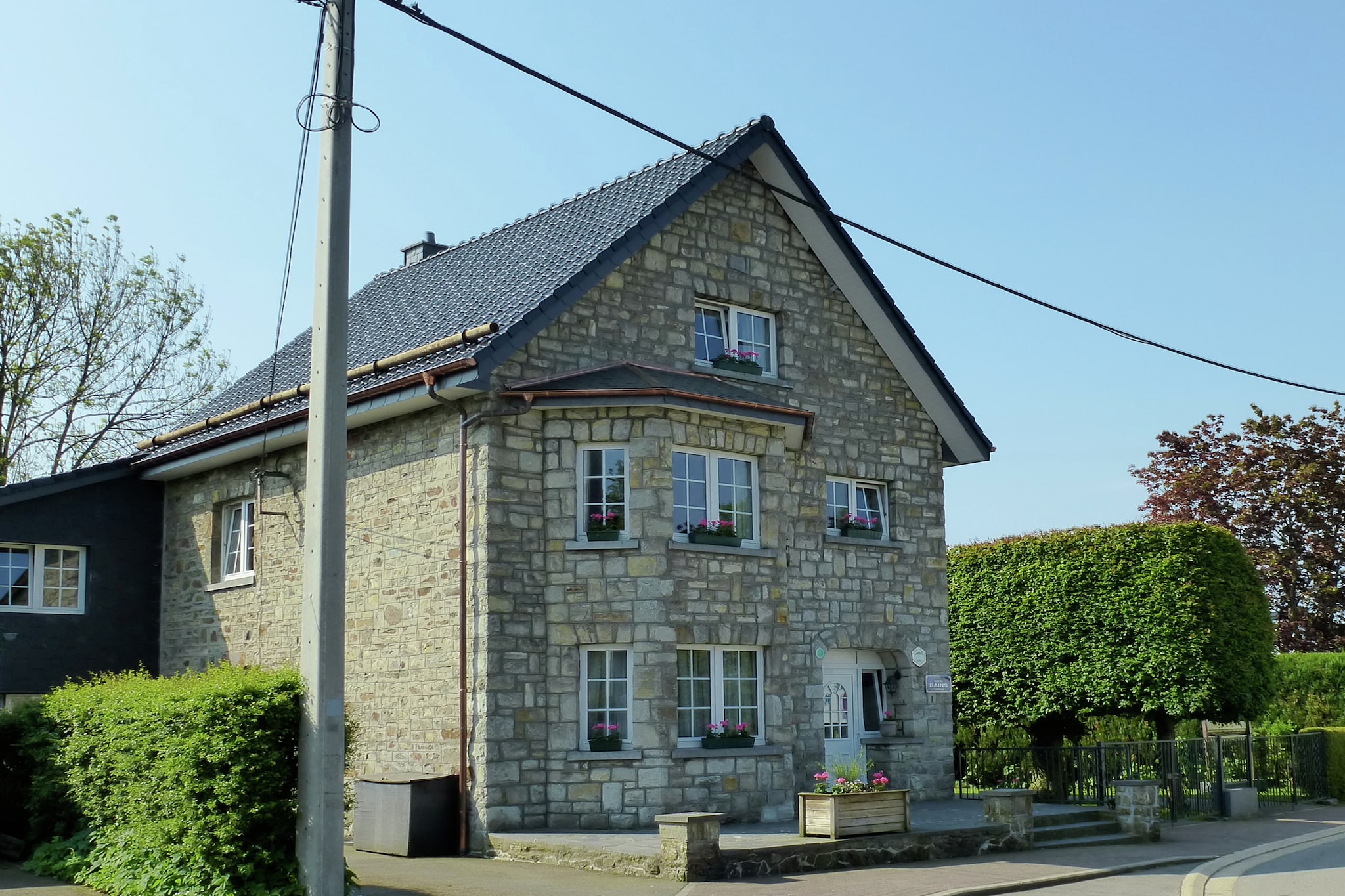 Vakantiehuizen Robertville EUR-BE-4950-144