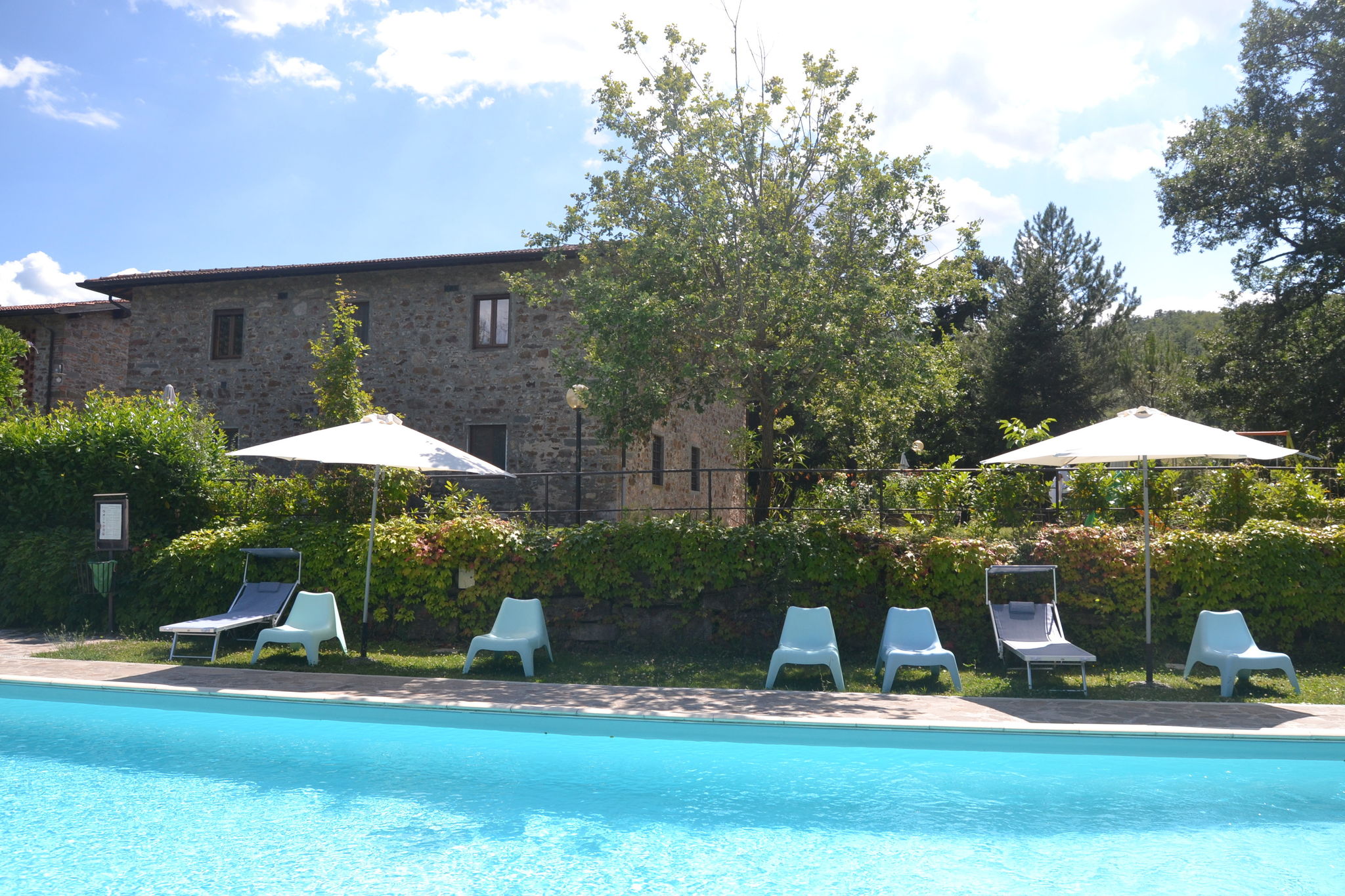 Mooi appartement in Greve in Chianti met gedeeld zwembad