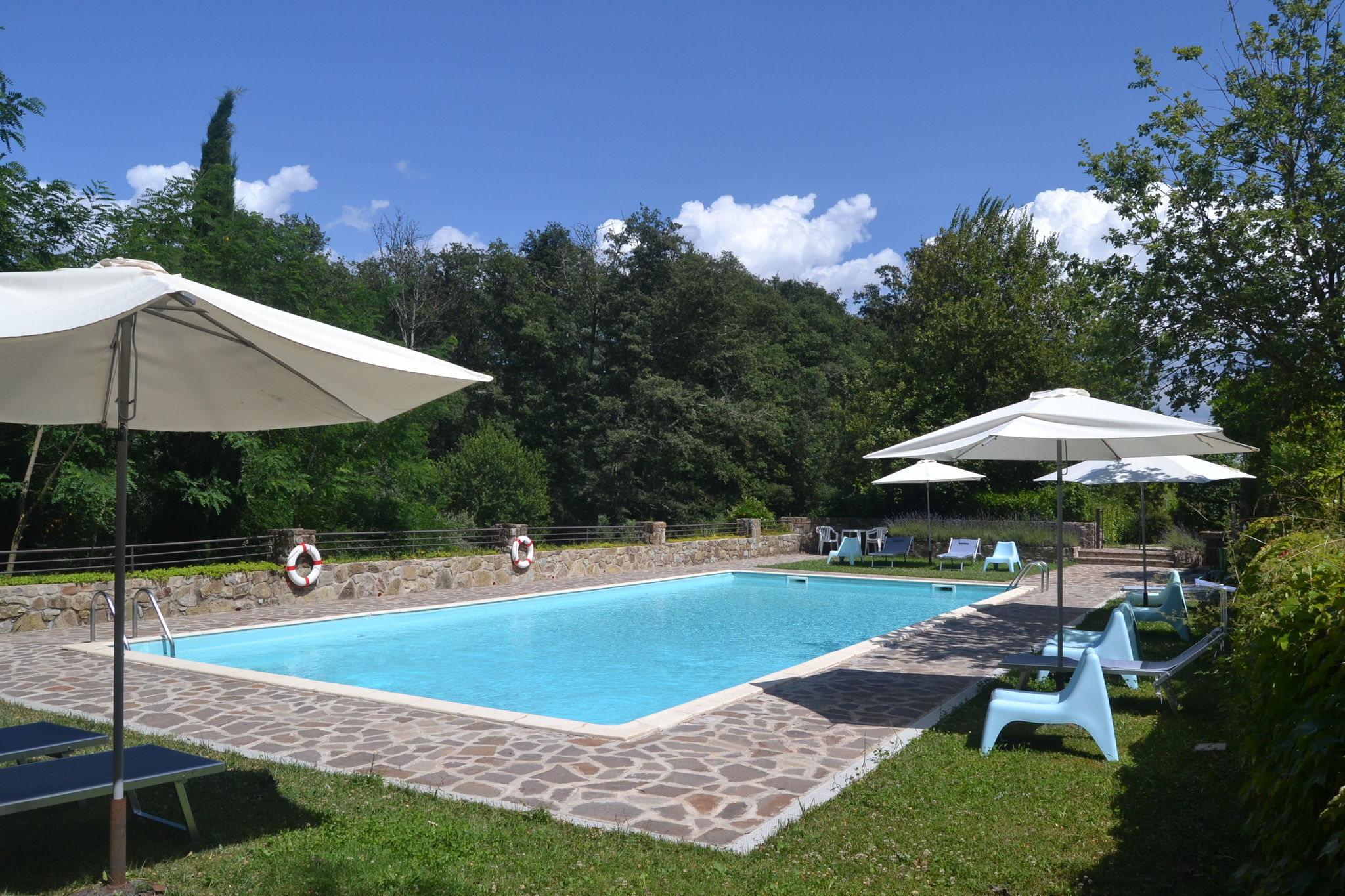 Apartamento rural en Greve in Chianti con piscina compartida