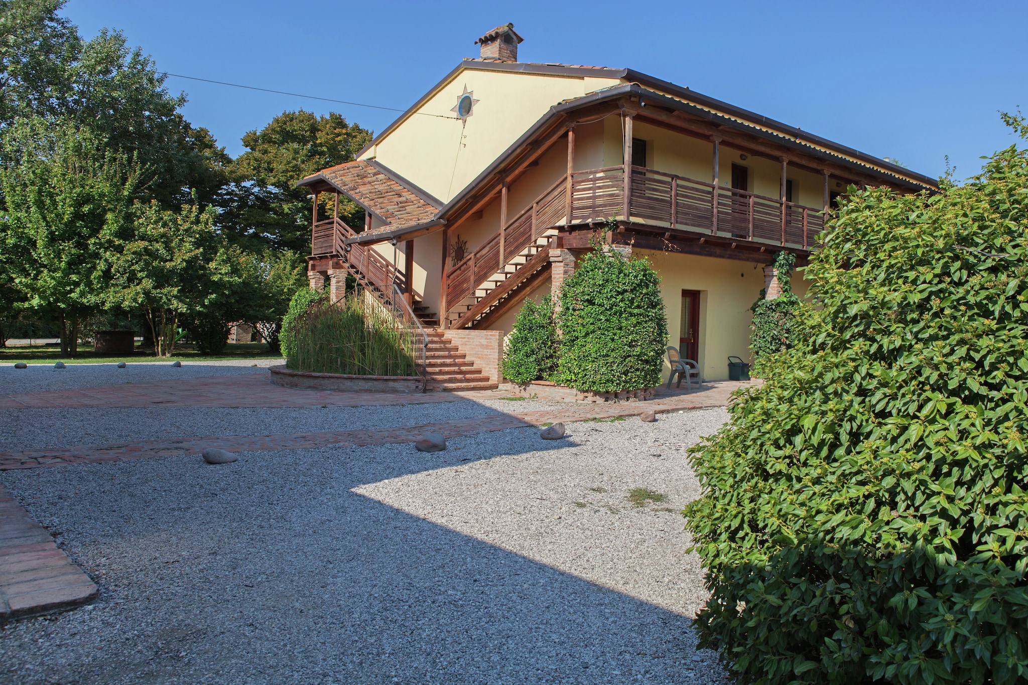 Cottage in Portomaggiore with Garden View