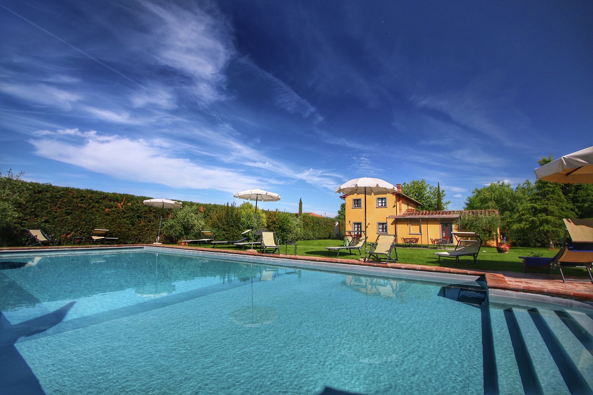 Cozy Farmhouse in Cortona with Swimming Pool