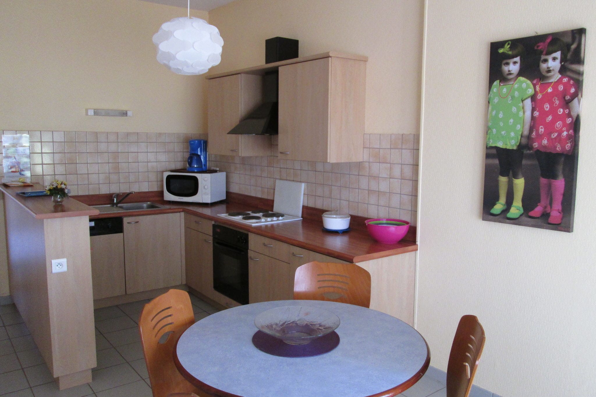 Carefully furnished cottage 5 km. from Mont Saint-Michel