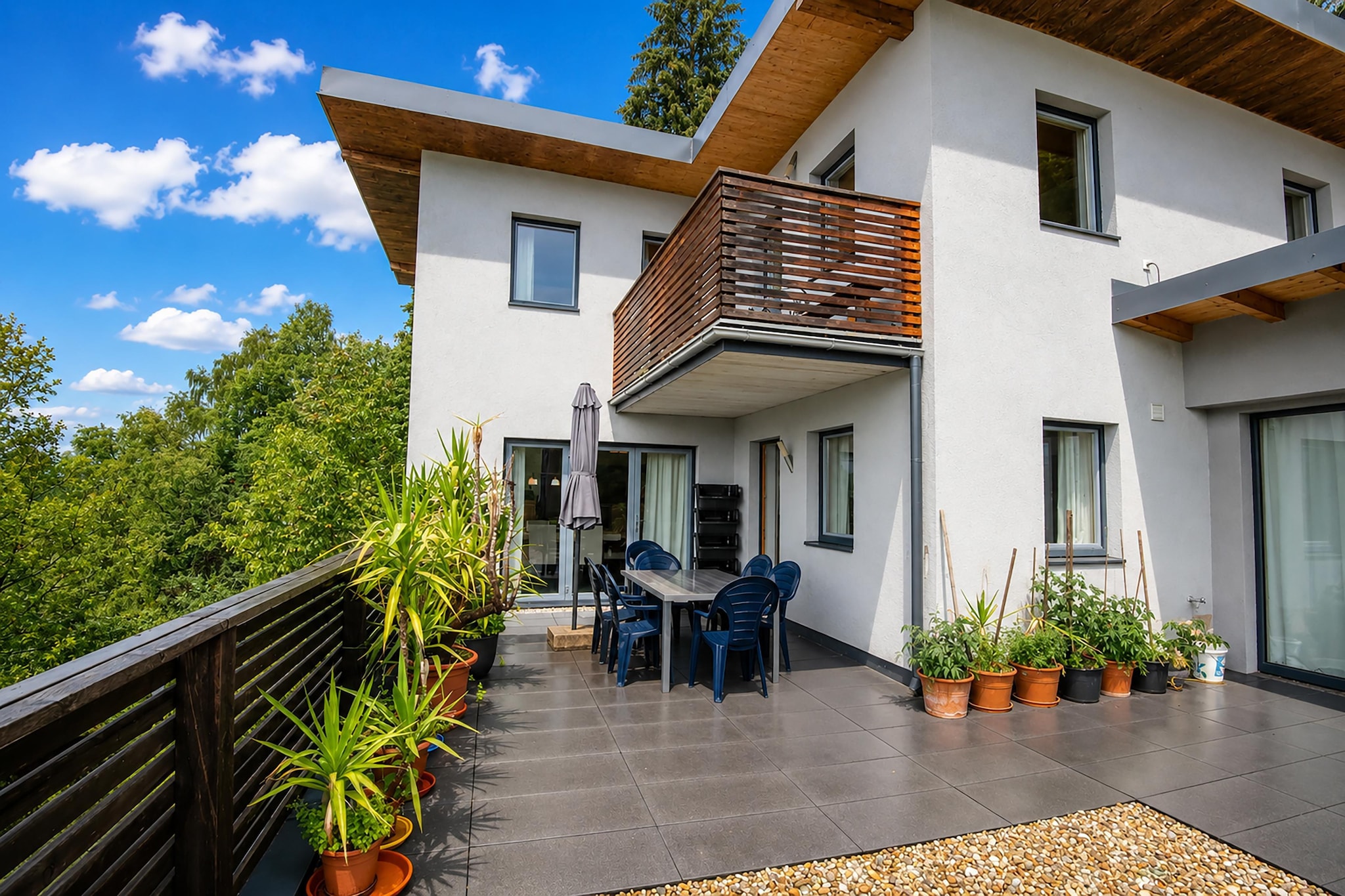 Hollaus 2 - Exterior in summer