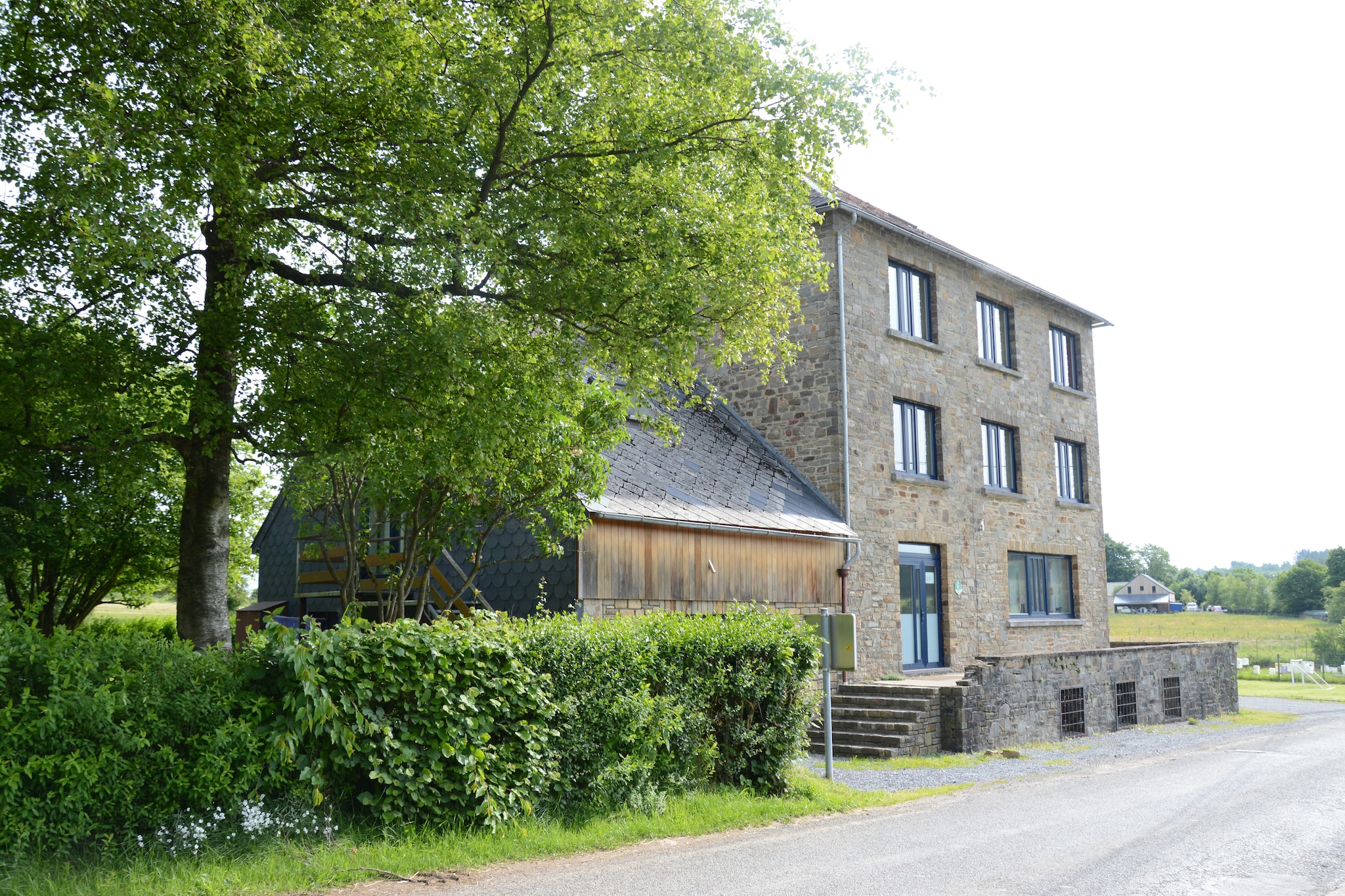 Vakantiehuizen Ferrieres EUR-BE-4190-40