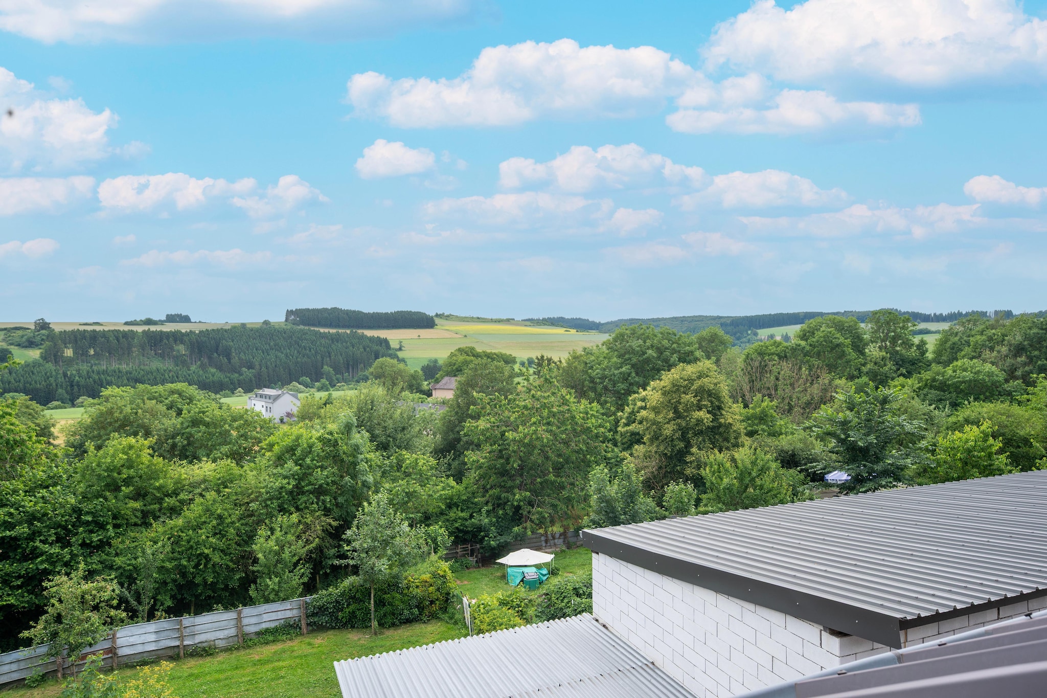 The Four Seasons - Uitzicht zomer