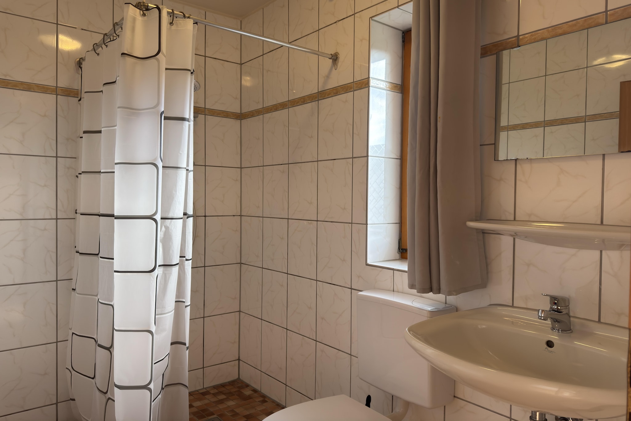 Feriendorf Natur pur 4 Haustyp 2A - Badkamer