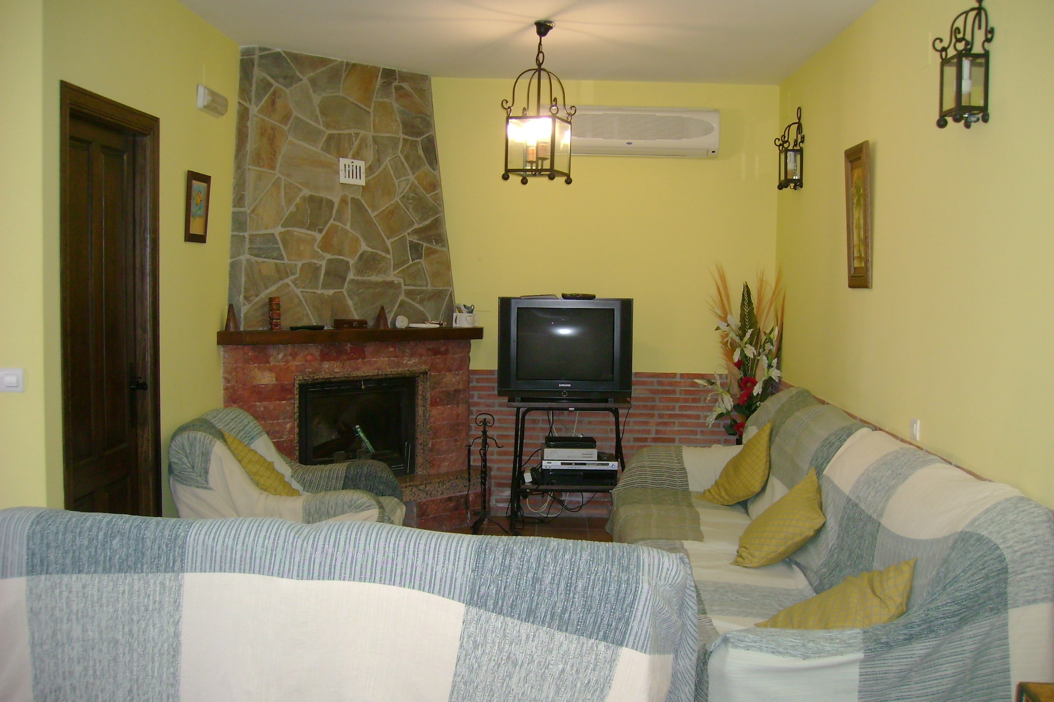 Casa Los Olivos-Living room