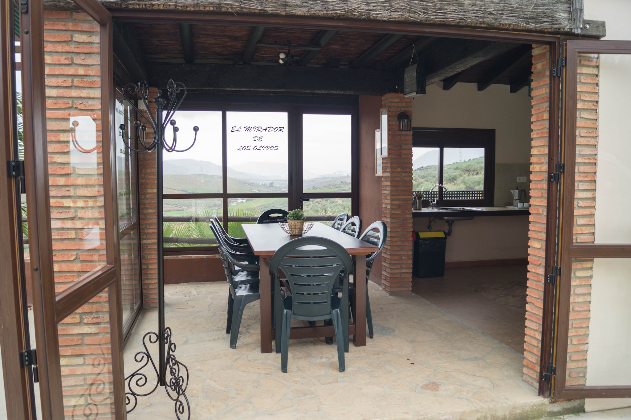 Casa Los Olivos-Living room