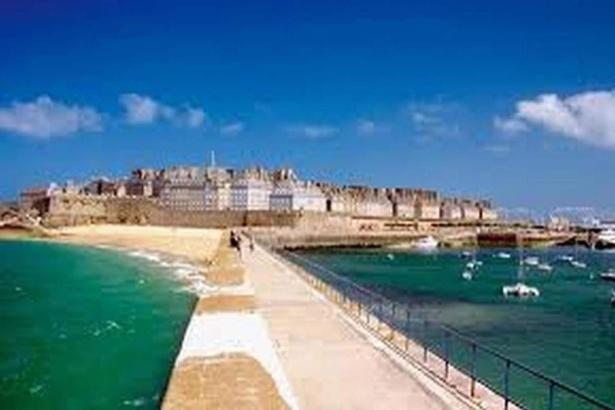 Résidence Le Domaine de l'Emeraude 3-Gebiete Sommer 20 km